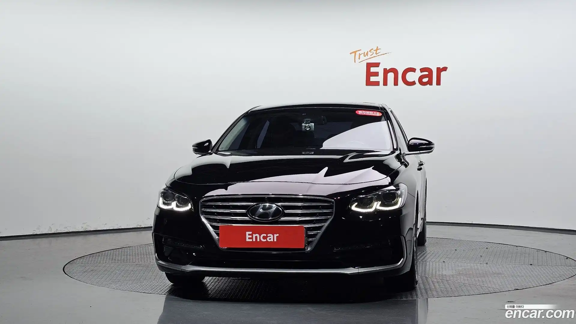 Grandeur Hyundai 2018.0-OUTER-003