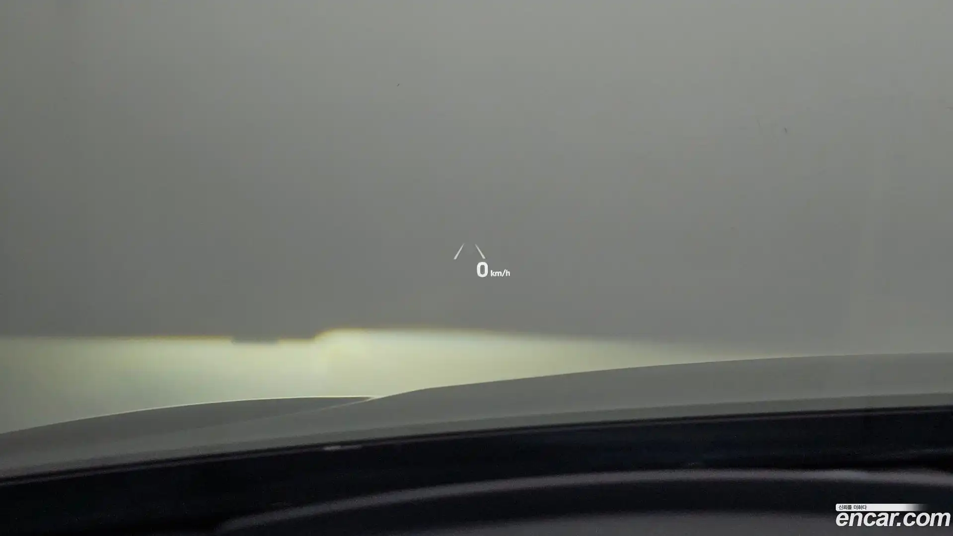 Grandeur Hyundai 2018.0-OPTION-022