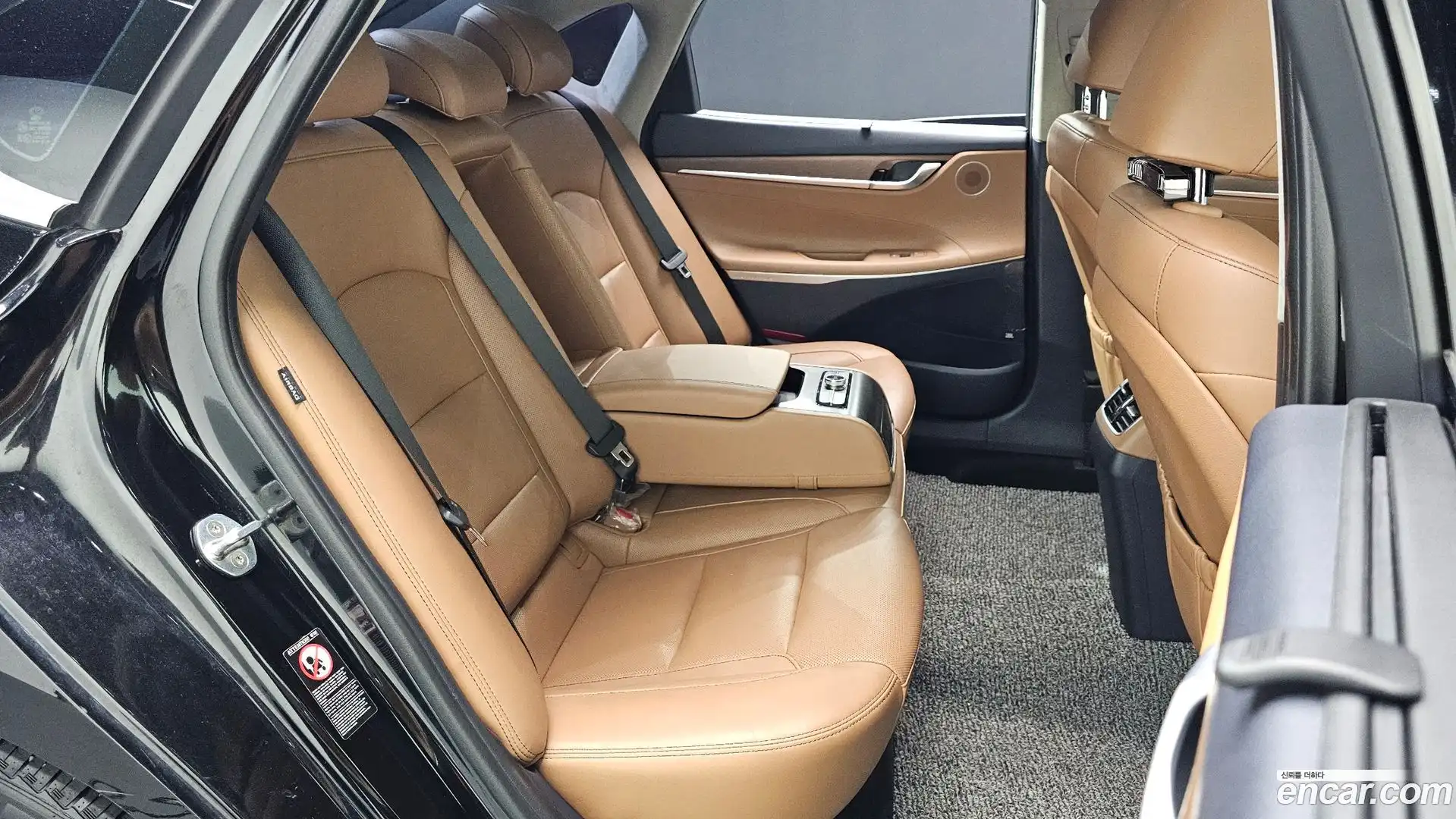 Grandeur Hyundai 2018.0-OPTION-040