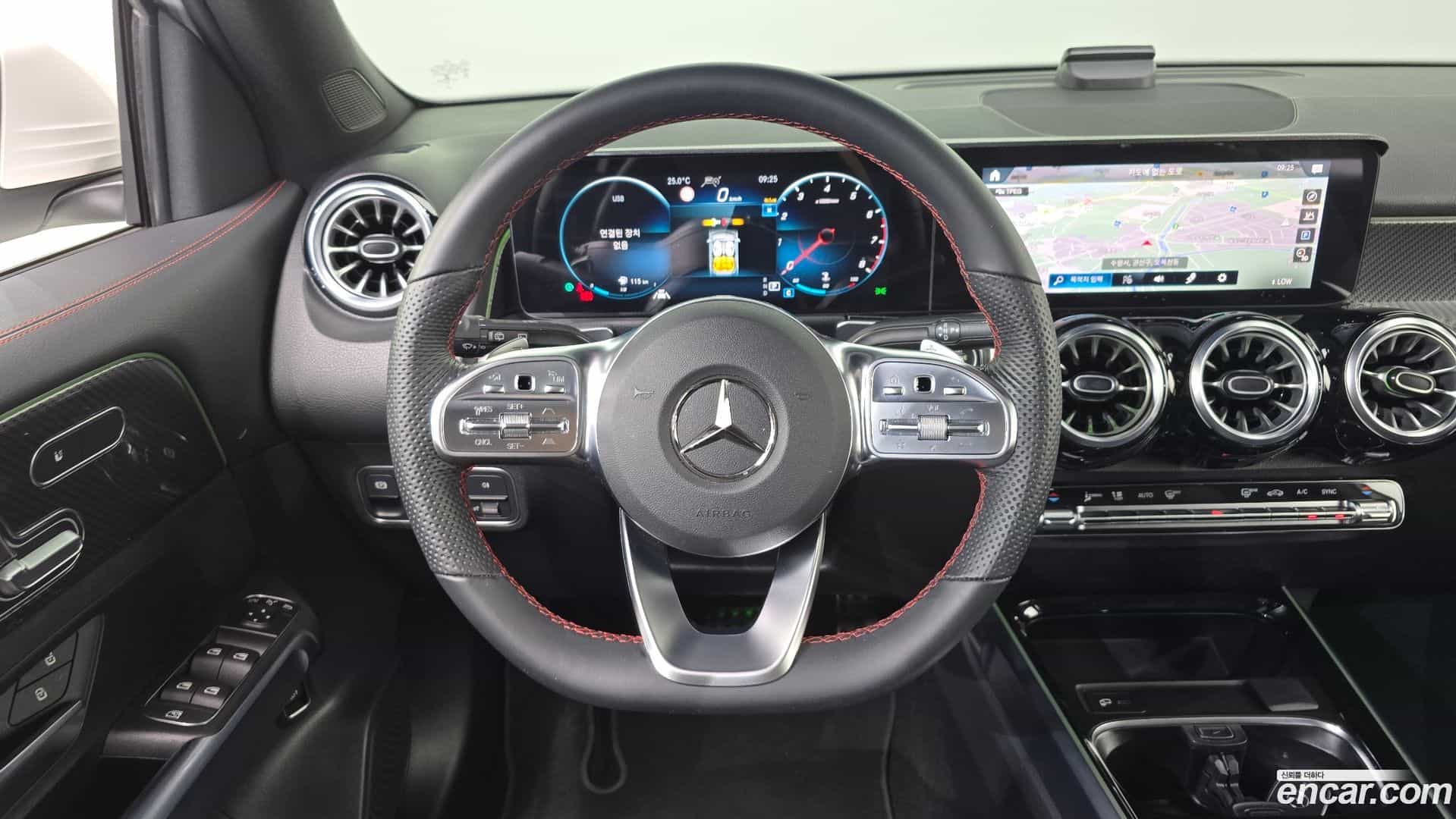 GLB-Class Mercedes-Benz 2022.11-OPTION-017