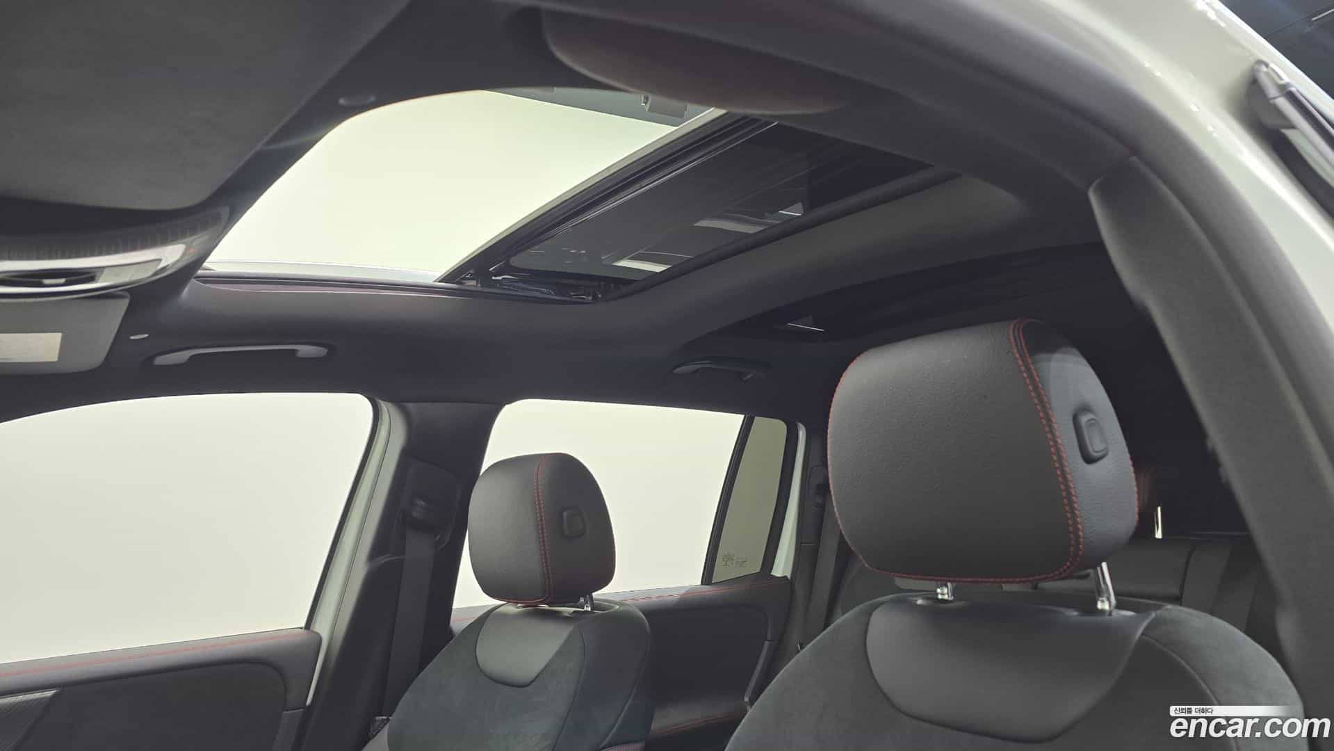 GLB-Class Mercedes-Benz 2022.11-OPTION-020