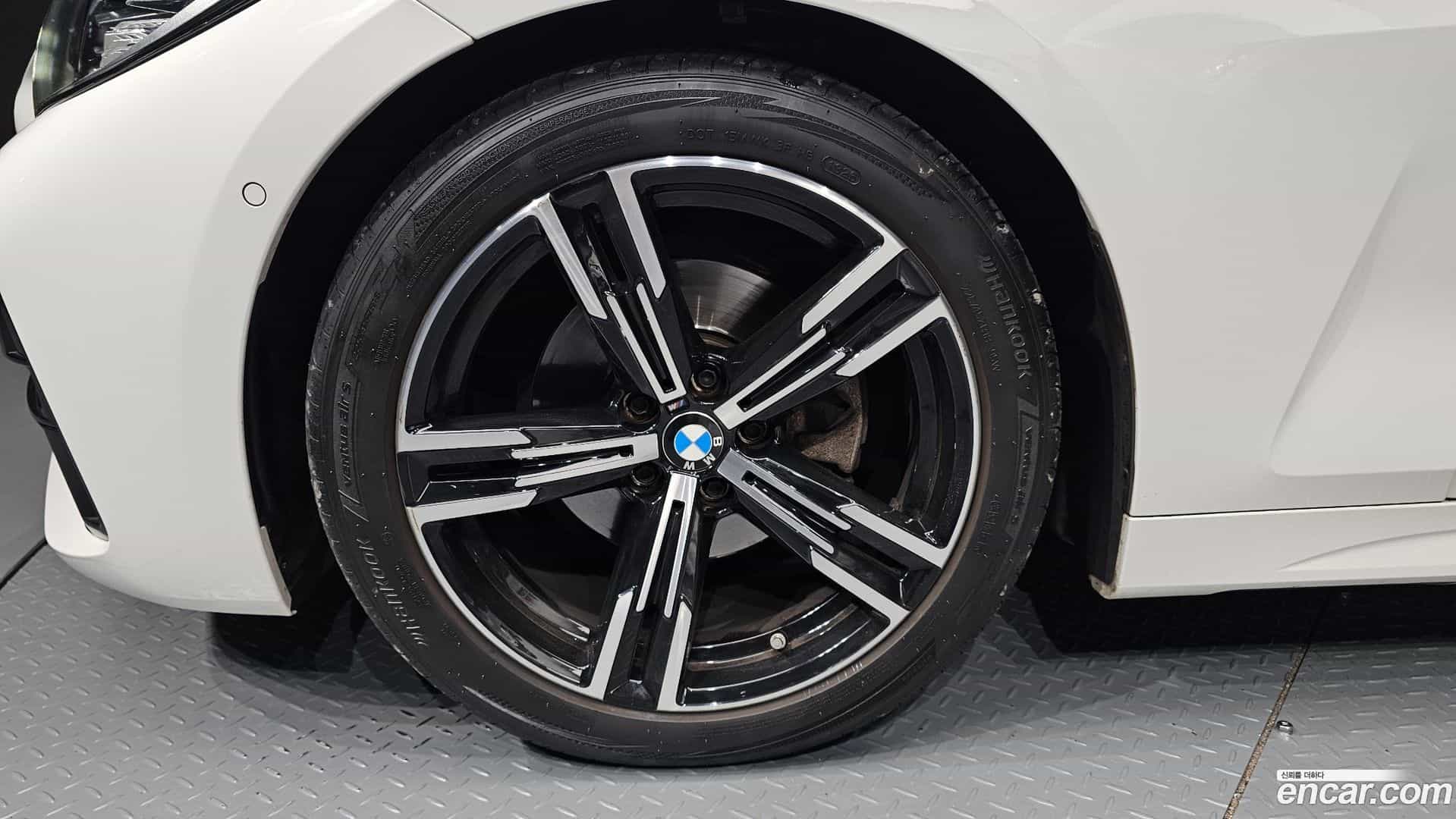 4-Series BMW 2021.6-OUTER-005