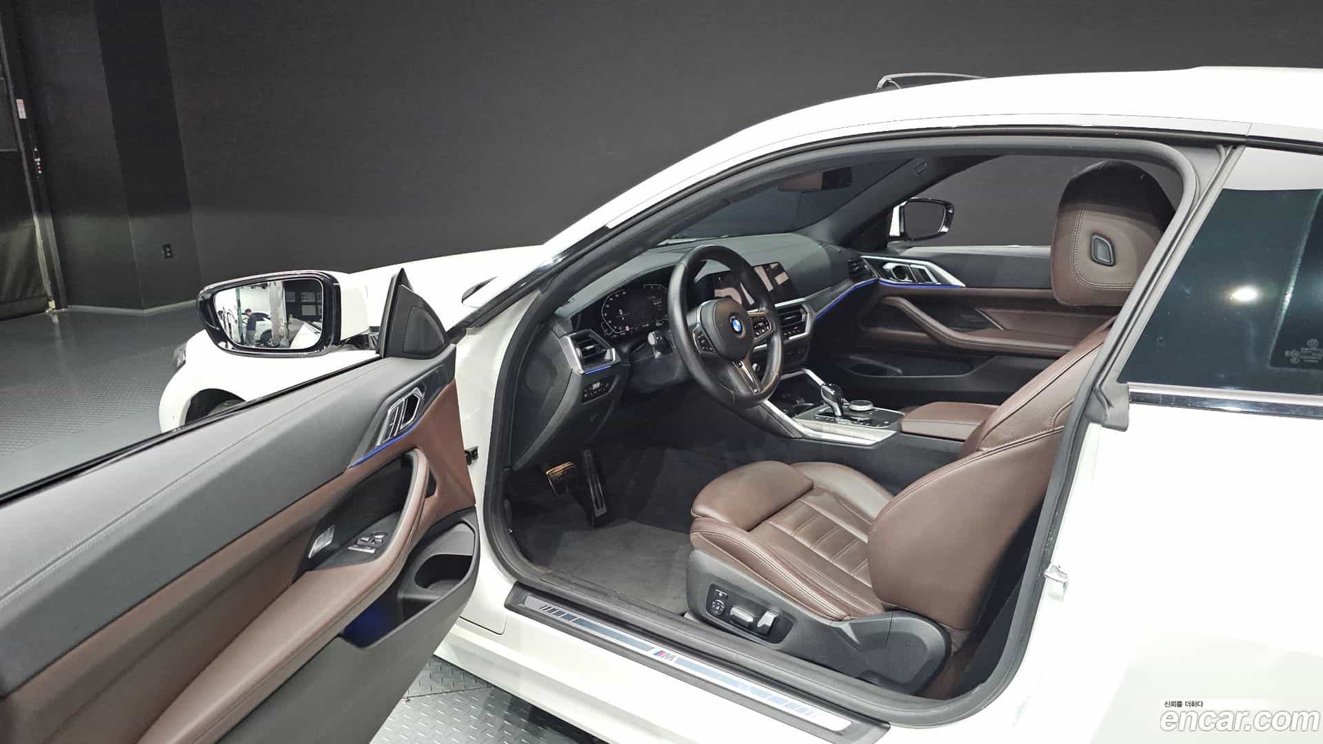 4-Series BMW 2021.6-INNER-010