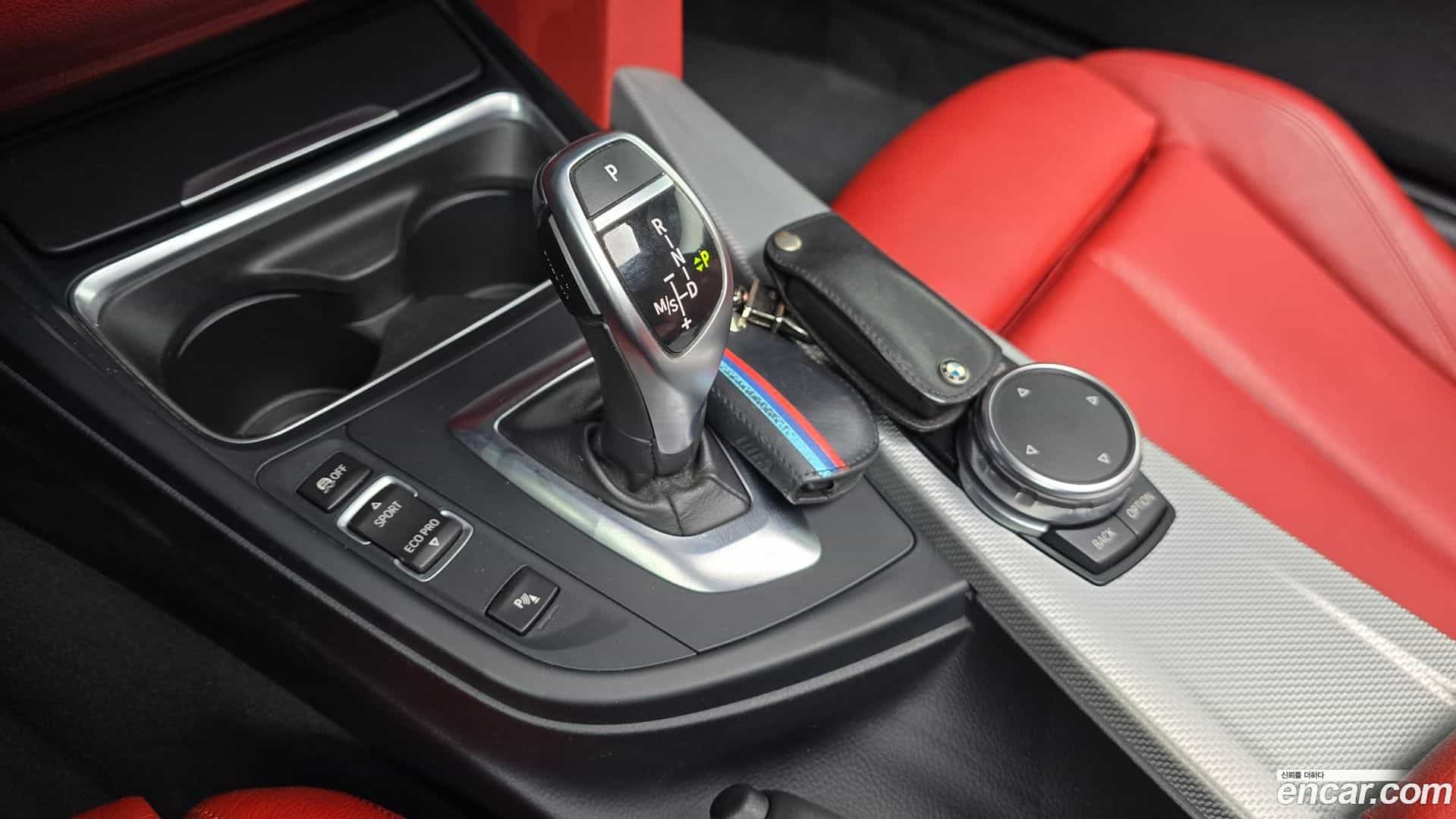 4-Series BMW 2015.6-INNER-009