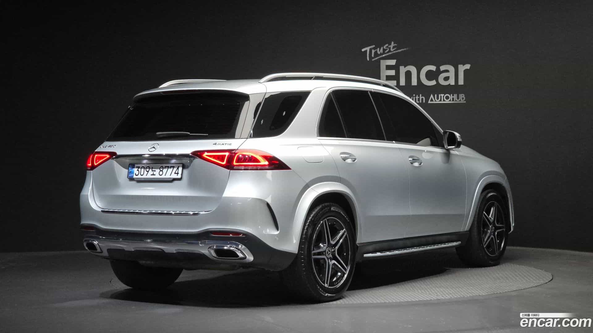 GLE-Class Mercedes-Benz 2021.5-OUTER-002