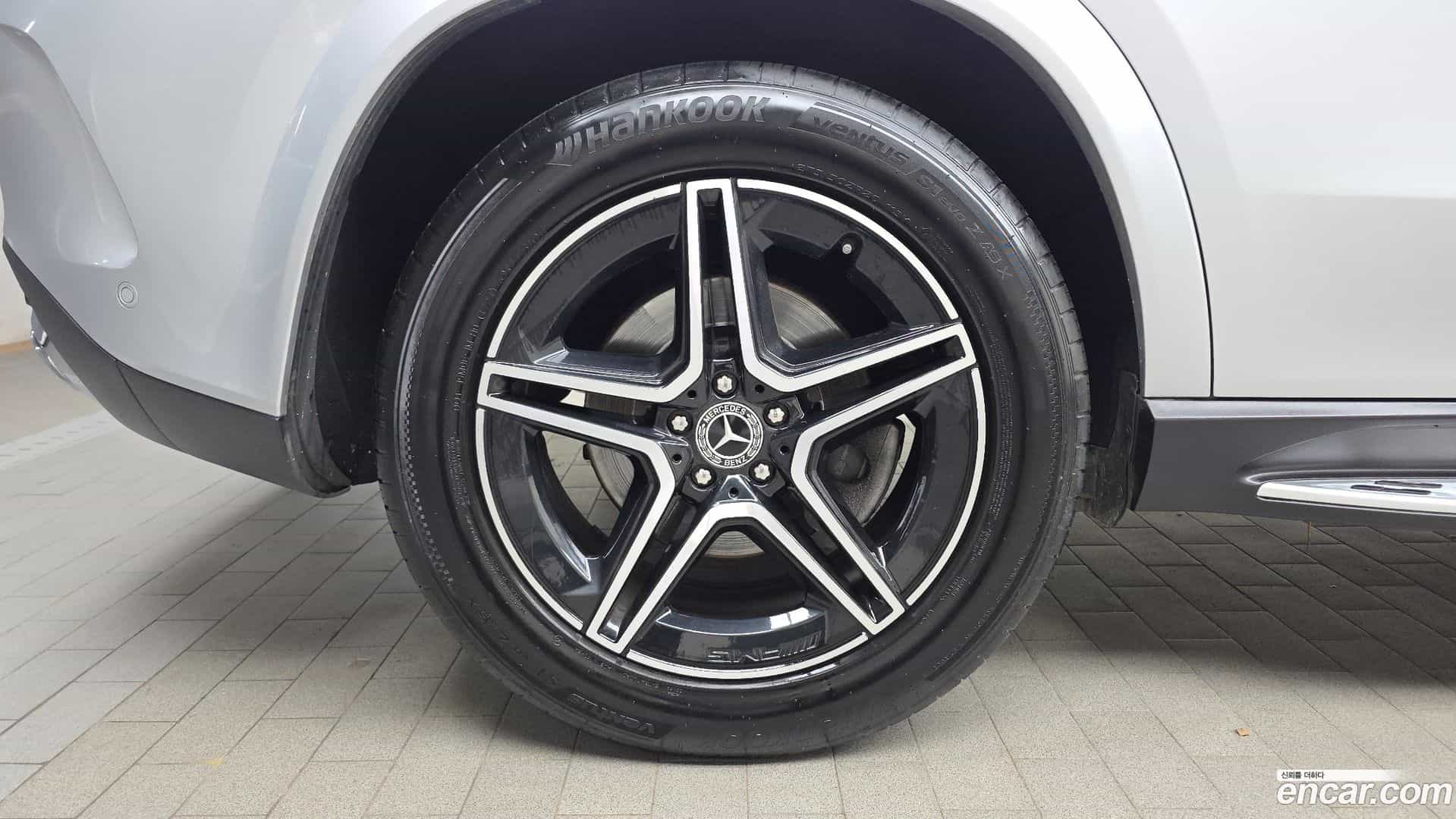 GLE-Class Mercedes-Benz 2021.5-OUTER-005