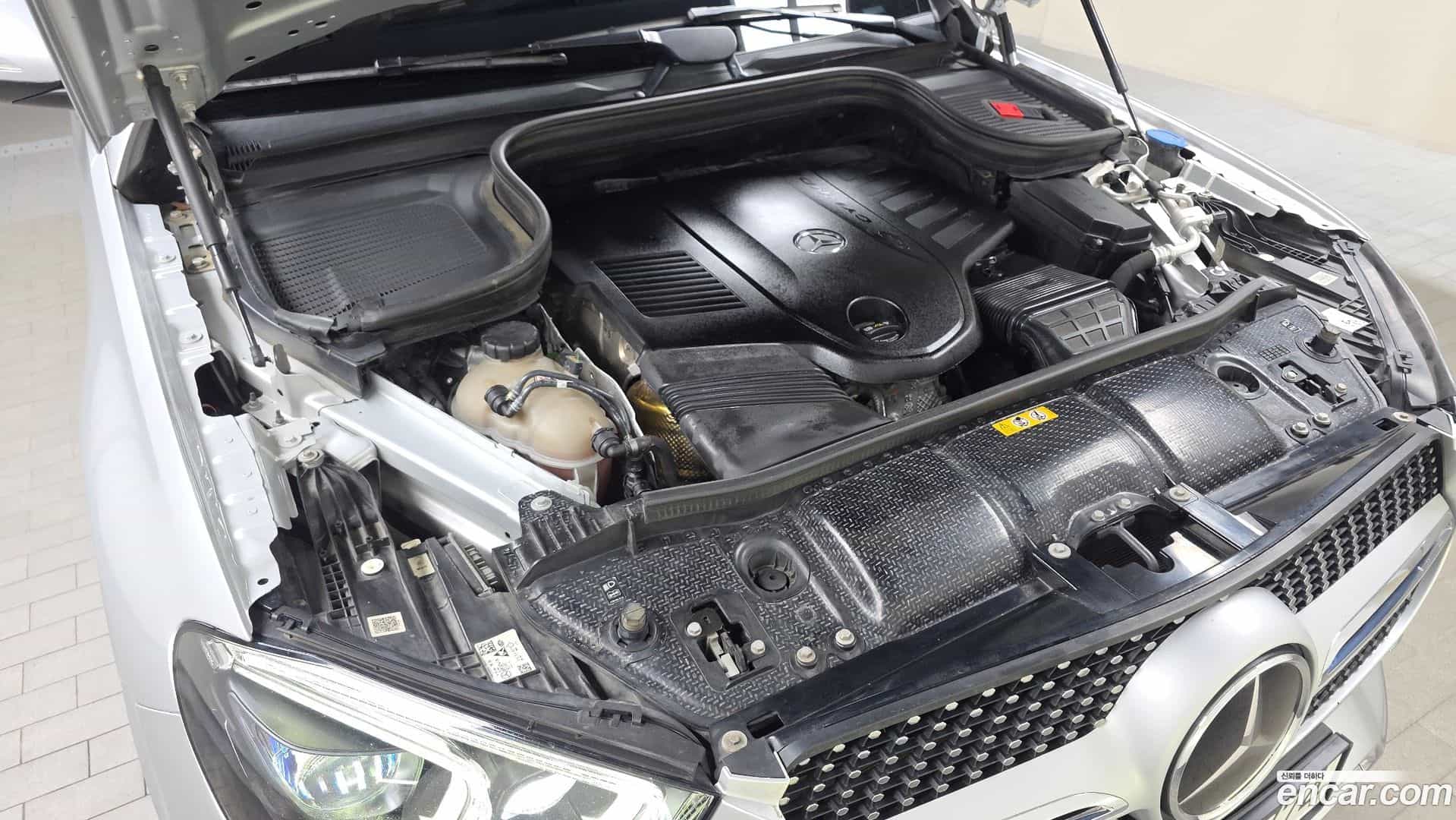 GLE-Class Mercedes-Benz 2021.5-OUTER-006