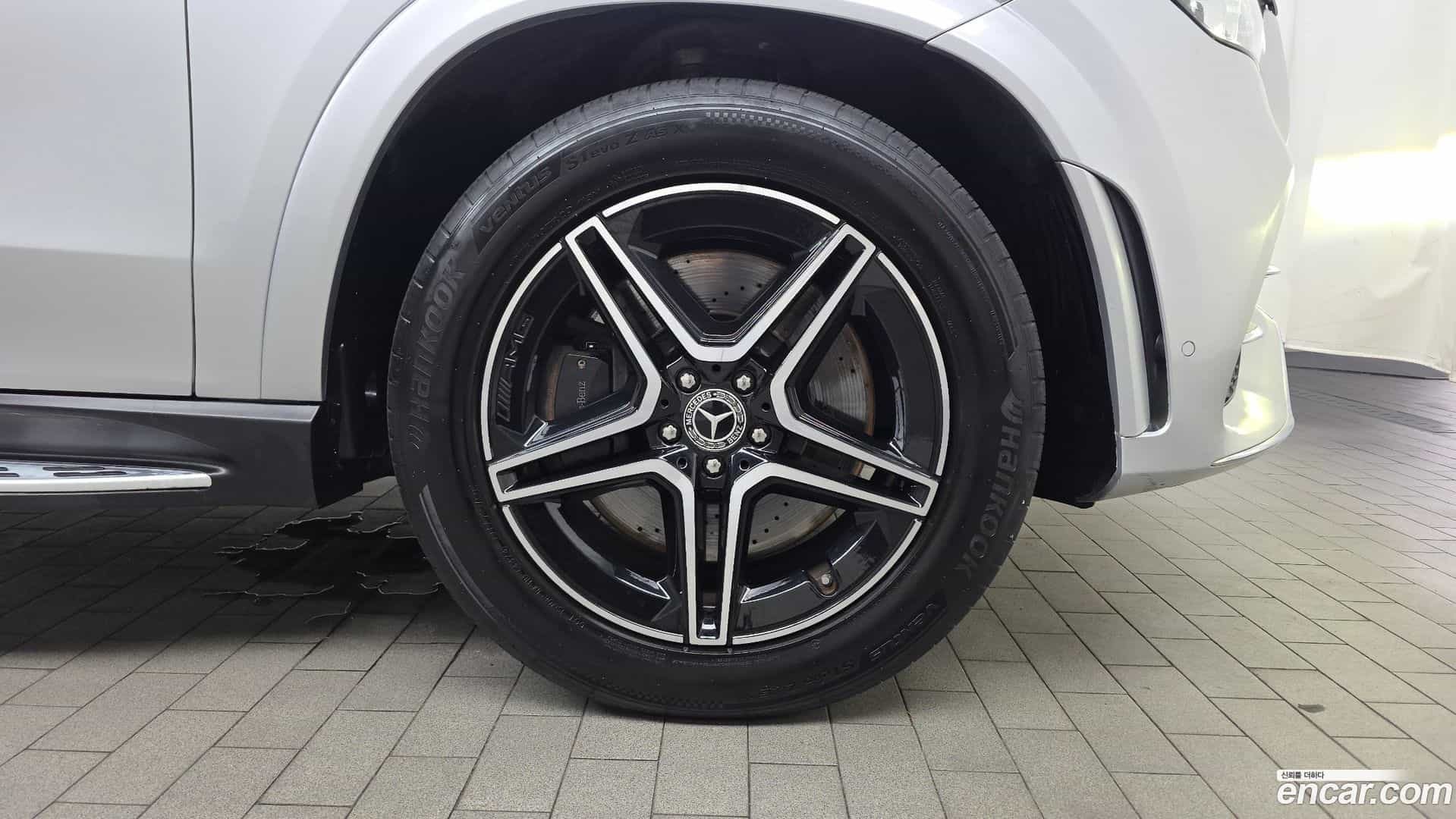 GLE-Class Mercedes-Benz 2021.5-OUTER-031