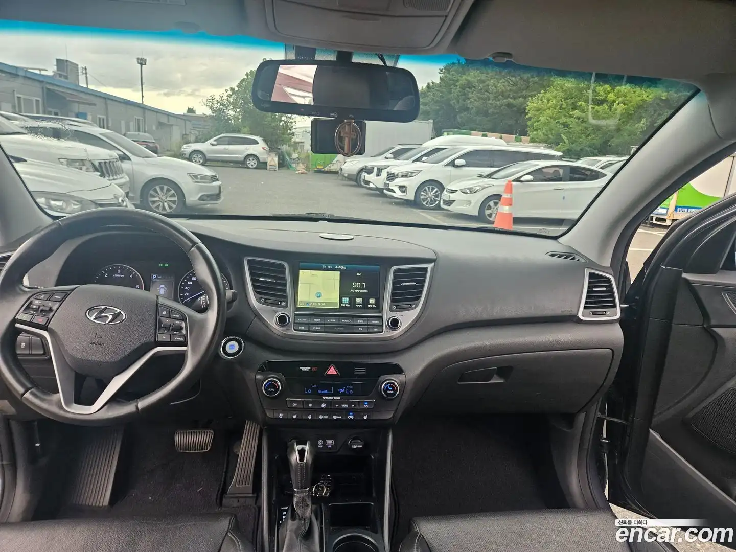 Tucson Hyundai 2018.2-INNER-009