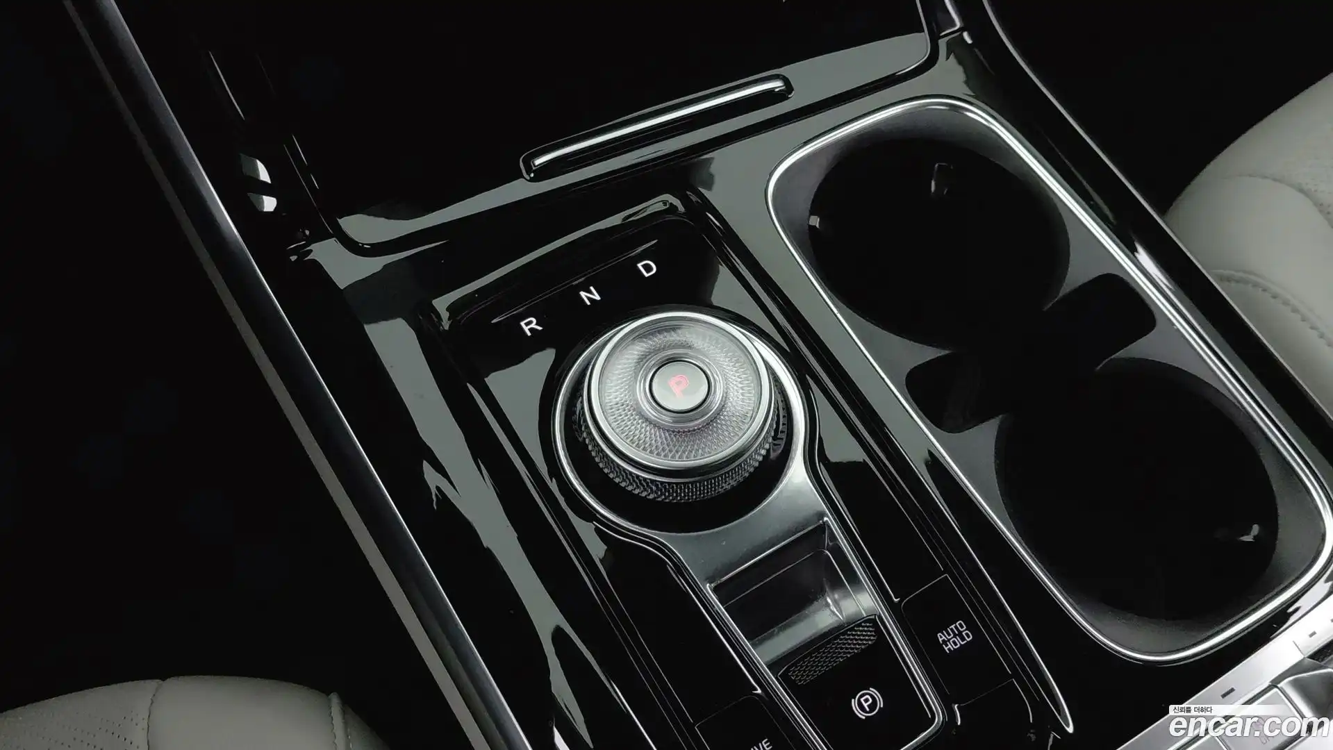 Canival Kia 2023.1-INNER-009