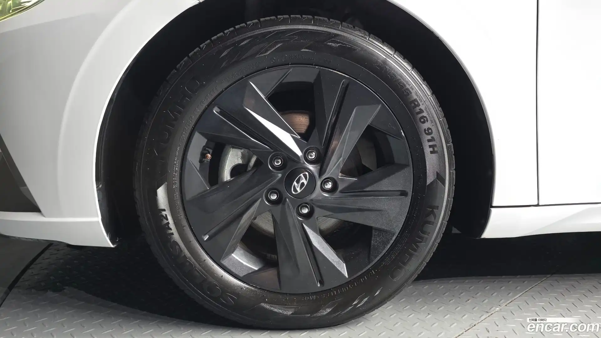 AVANTE Hyundai 2021.11-OUTER-005