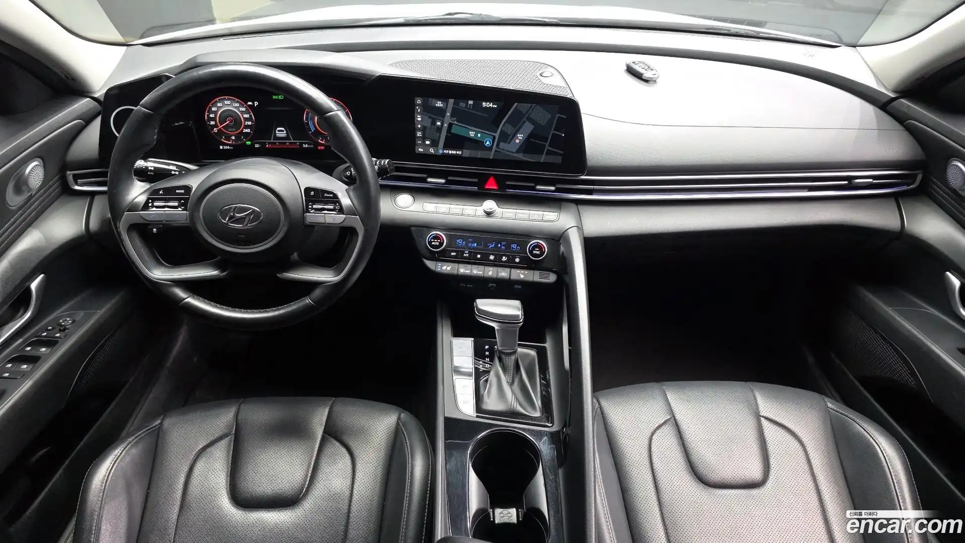 AVANTE Hyundai 2021.11-INNER-007