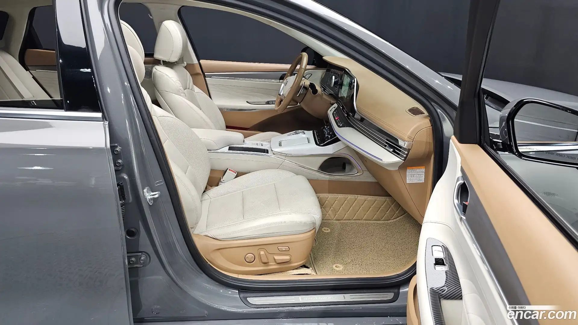 Grandeur Hyundai 2021.9-INNER-036