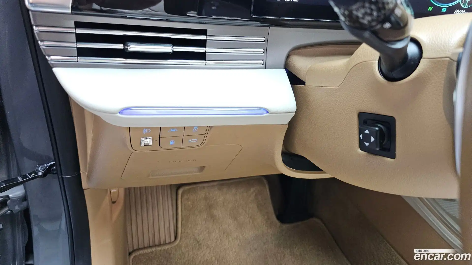 Grandeur Hyundai 2021.9-OPTION-043