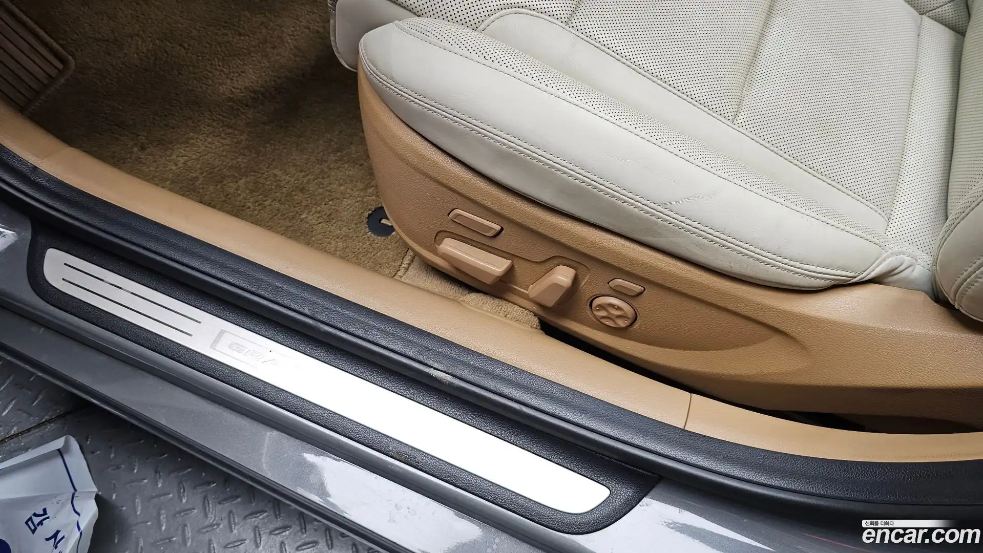 Grandeur Hyundai 2021.9-OPTION-045