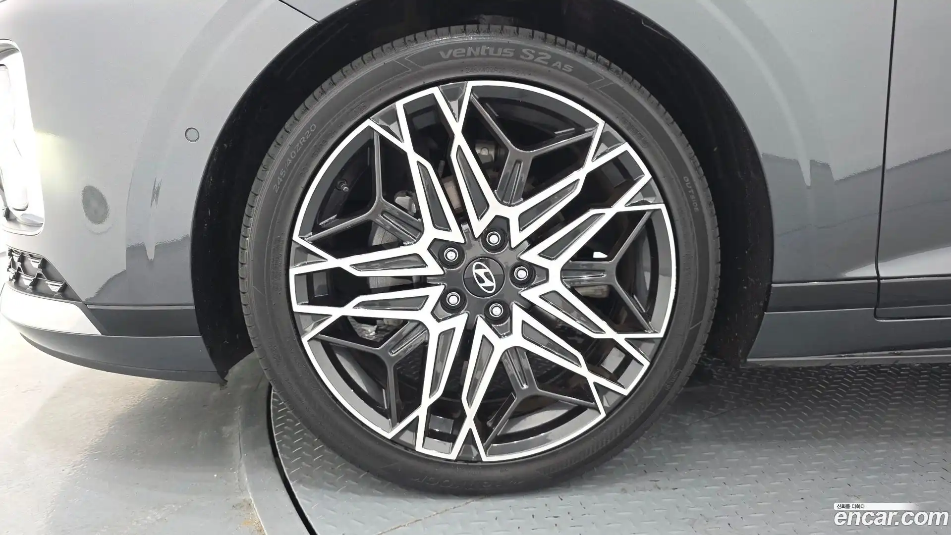 Grandeur Hyundai 2023.1-OUTER-005