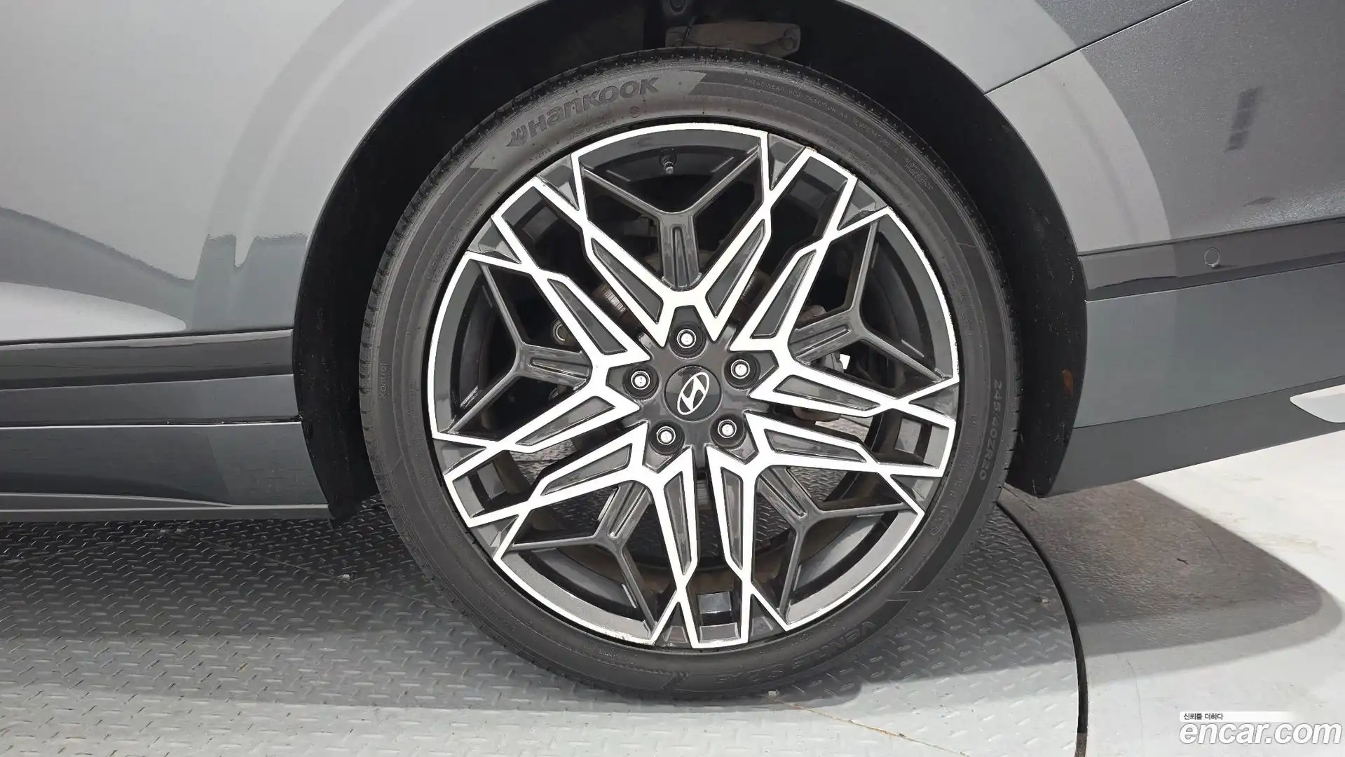 Grandeur Hyundai 2023.1-OUTER-031