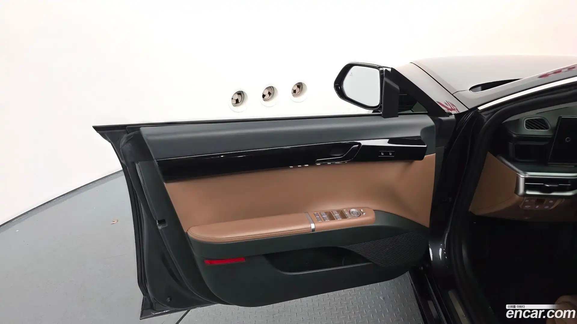 Grandeur Hyundai 2023.1-INNER-034
