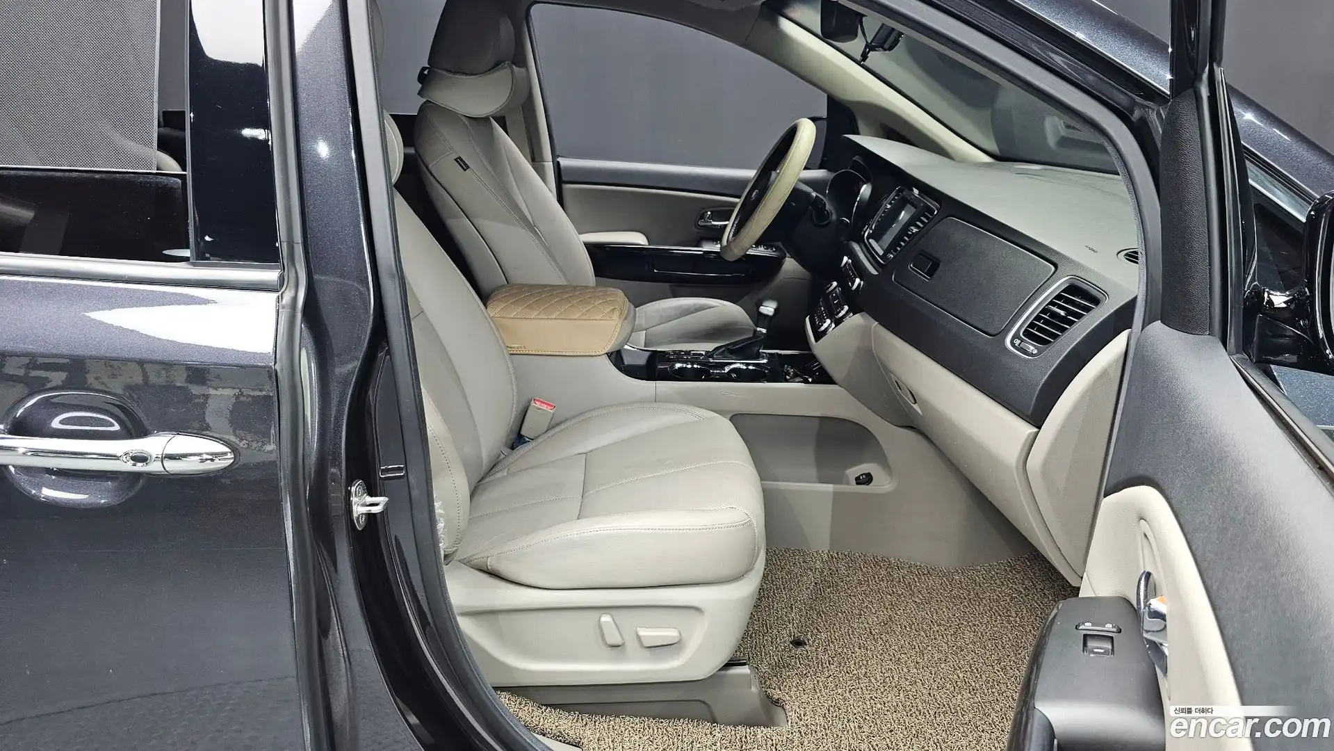 Canival Kia 2018.4-OPTION-043