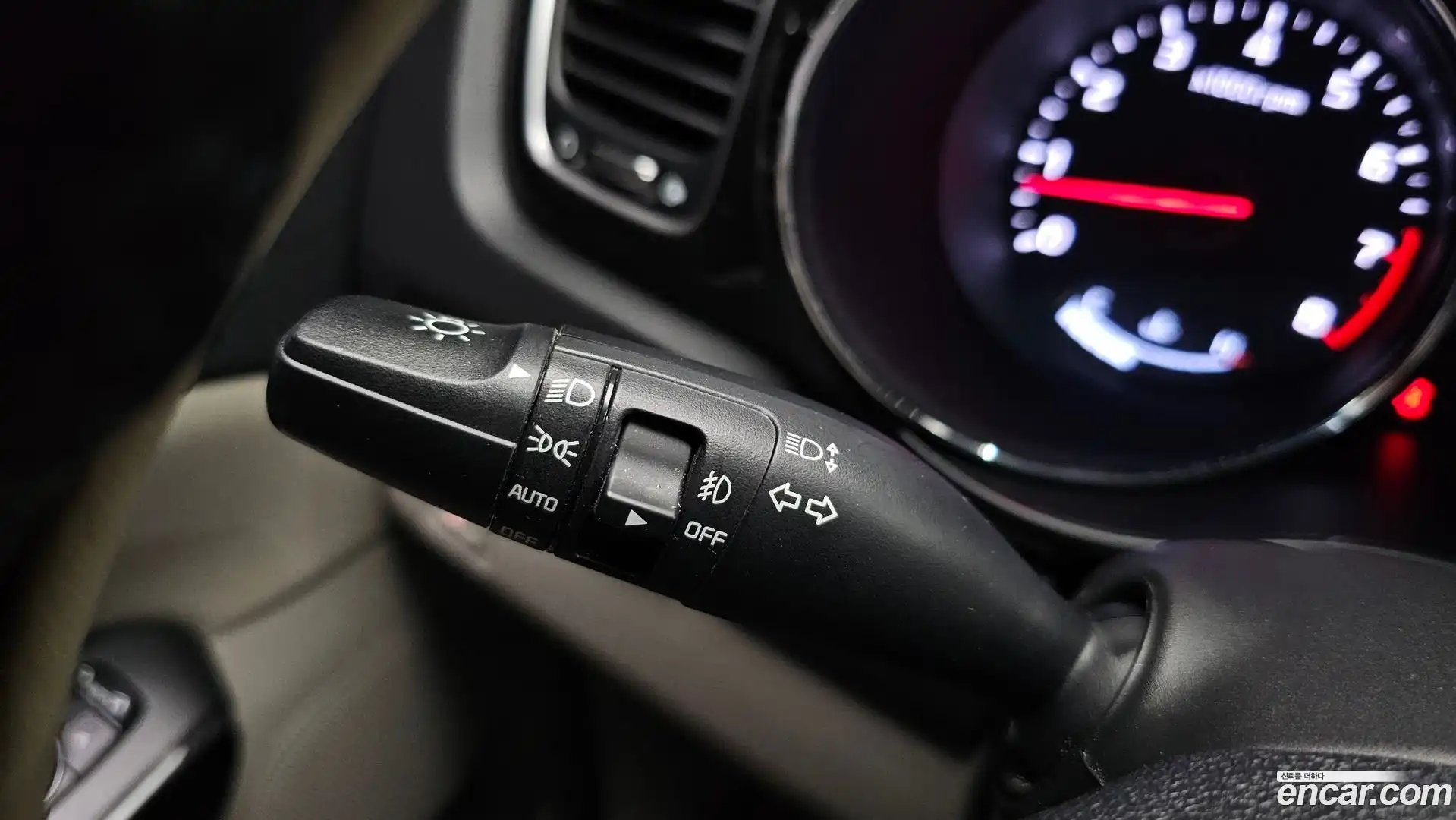 Canival Kia 2018.4-OPTION-049