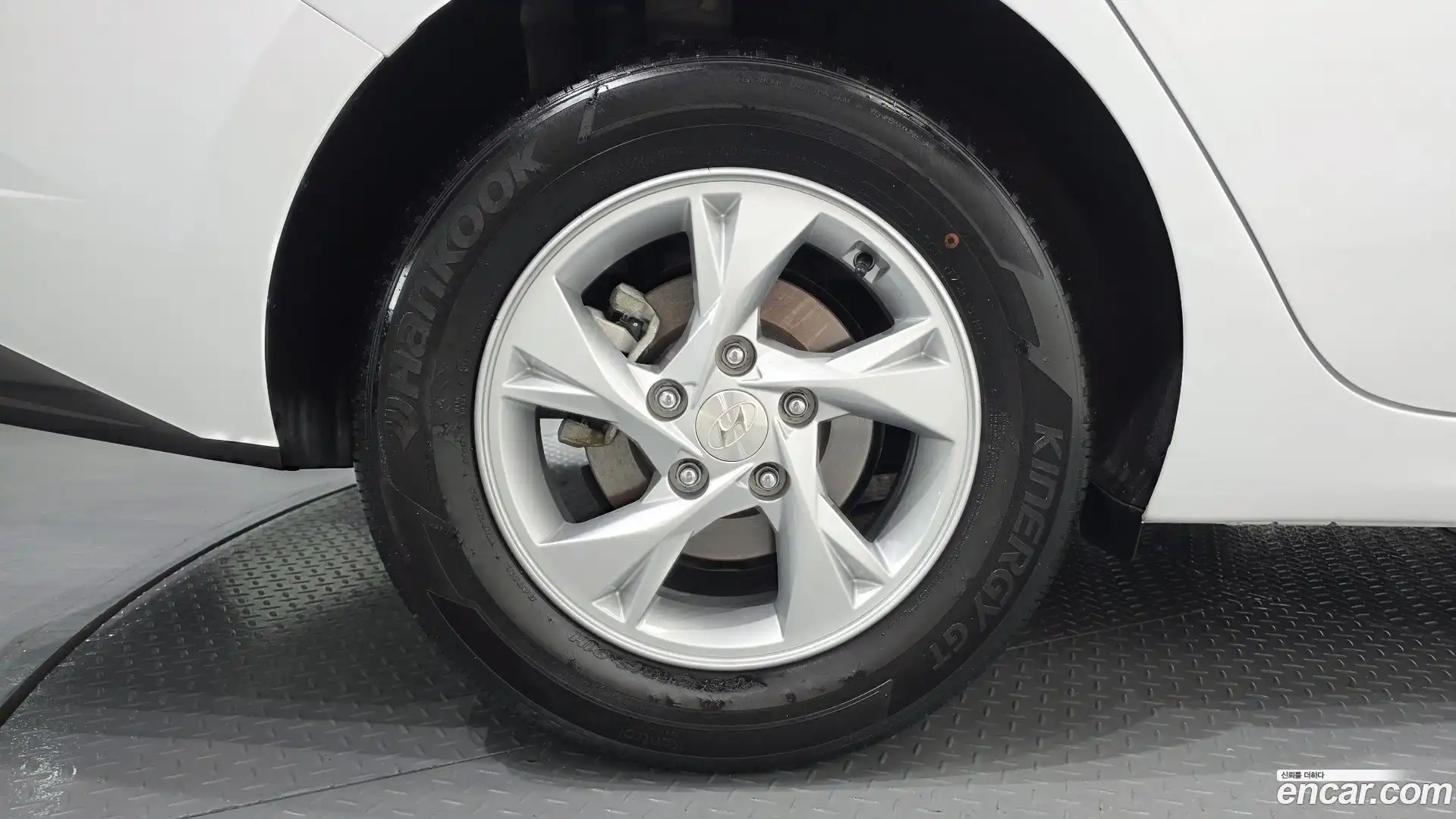 AVANTE Hyundai 2020.6-OUTER-005