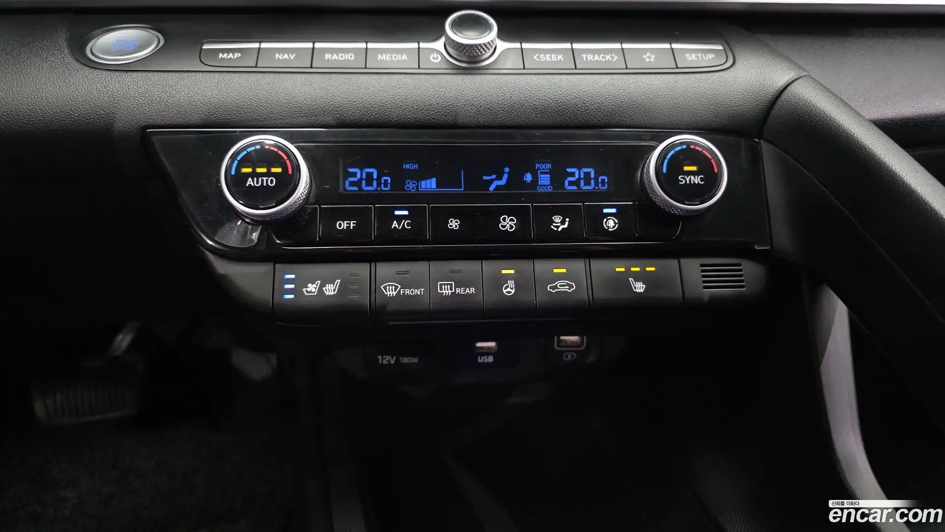 AVANTE Hyundai 2020.6-OPTION-021