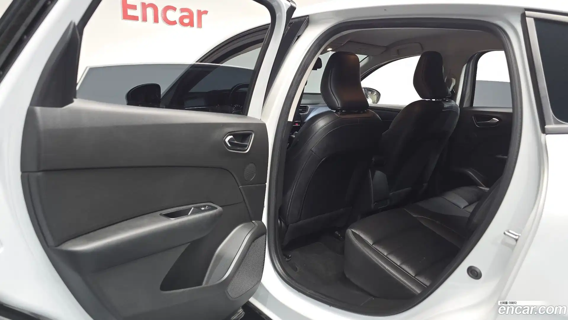 XM3 Renault Korea 2022.9-INNER-036