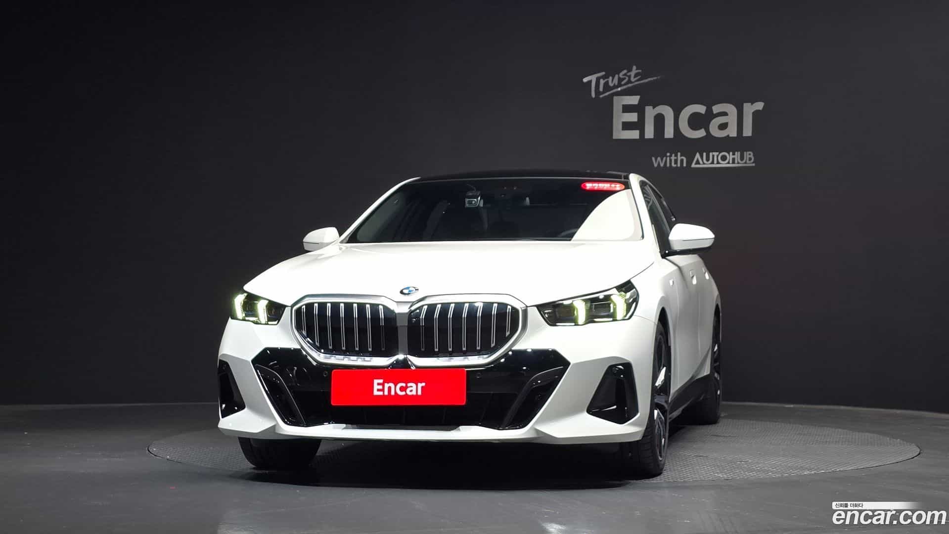 5-Series BMW 2025.8-OUTER-003