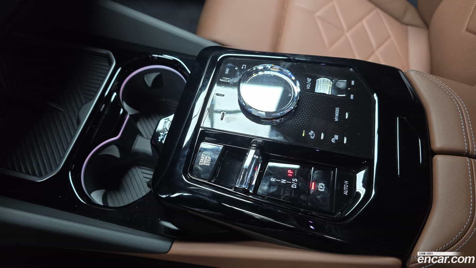 5-Series BMW 2025.8-INNER-009