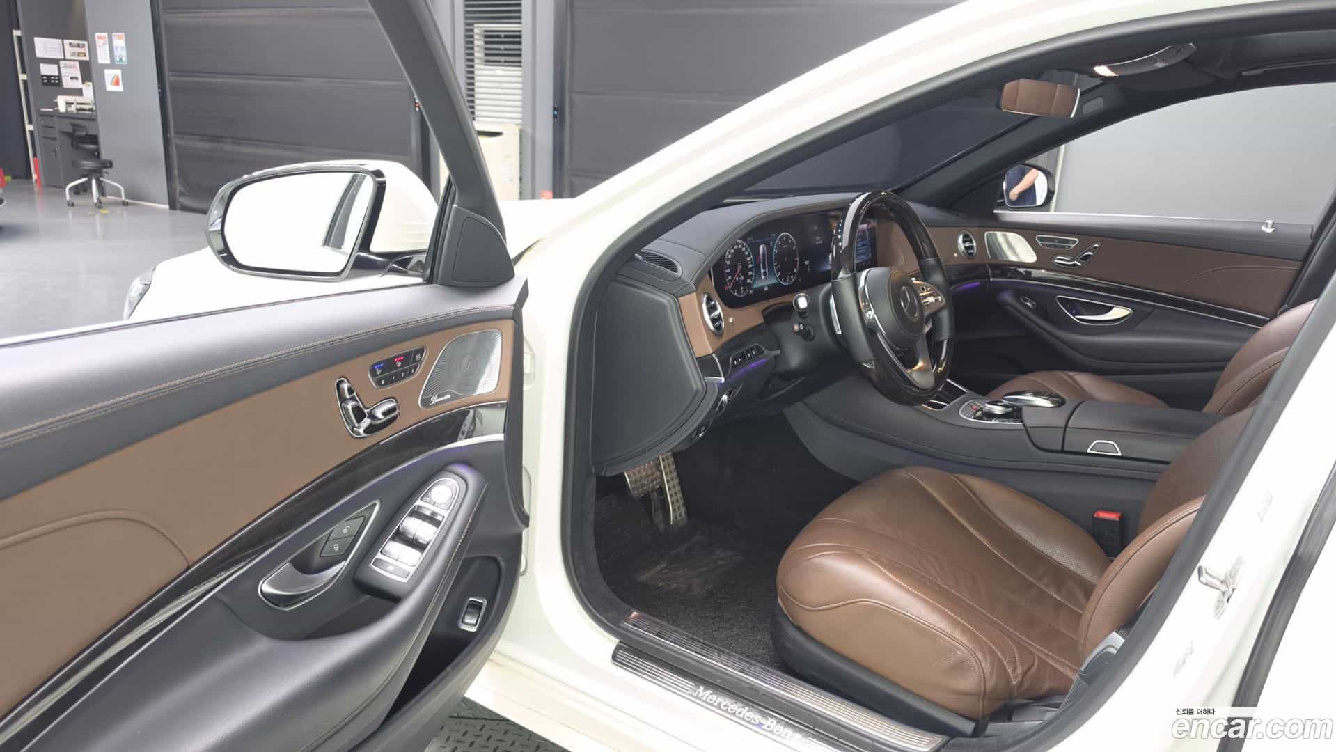 S-Class Mercedes-Benz 2018.3-INNER-010