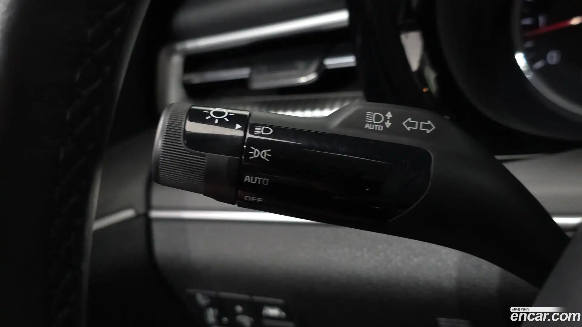 K5 Kia 2023.4-OPTION-040