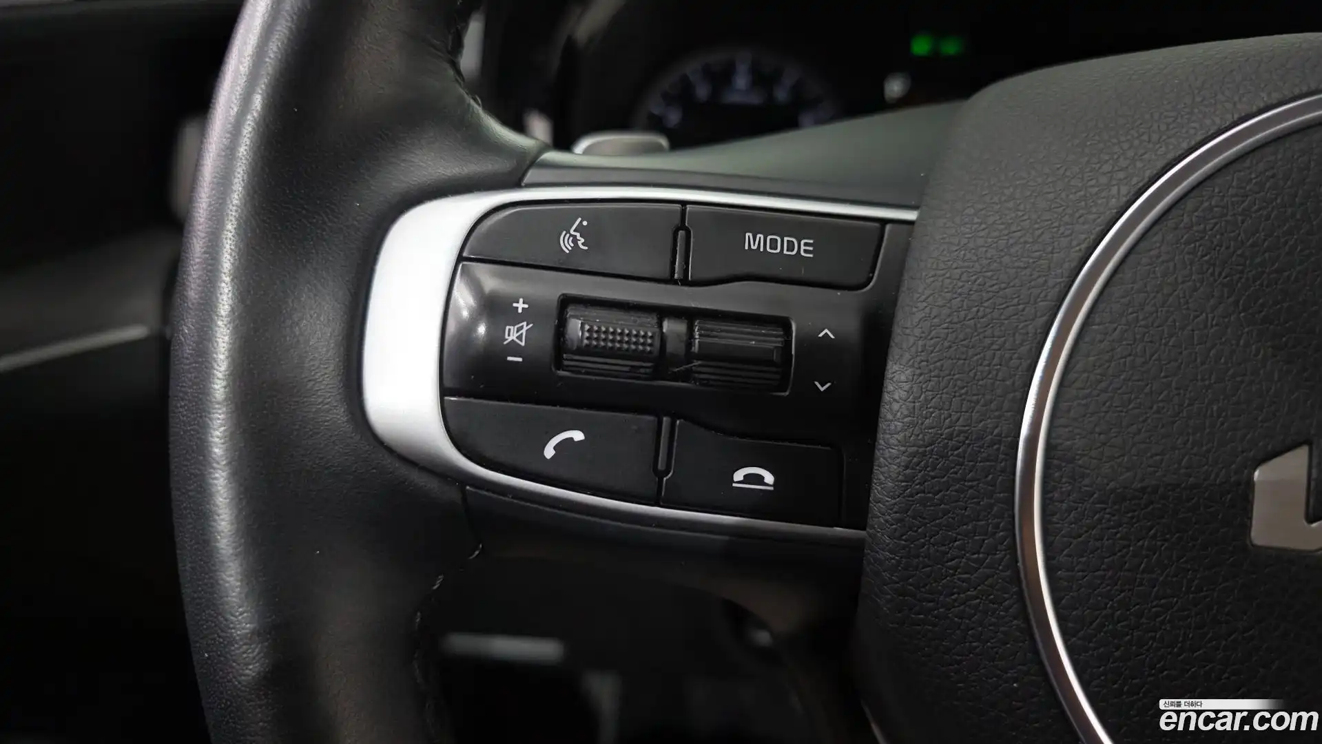 K5 Kia 2023.4-OPTION-042