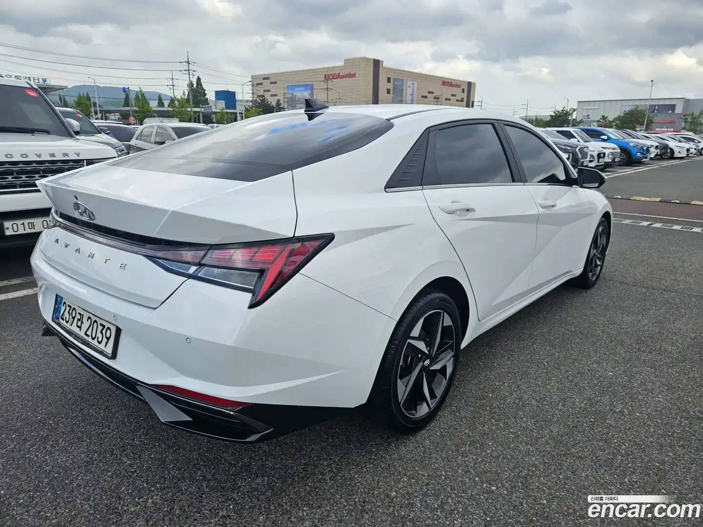 AVANTE Hyundai 2020.6-OUTER-002