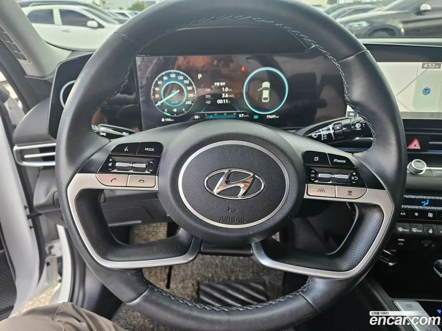 AVANTE Hyundai 2020.6-OPTION-020