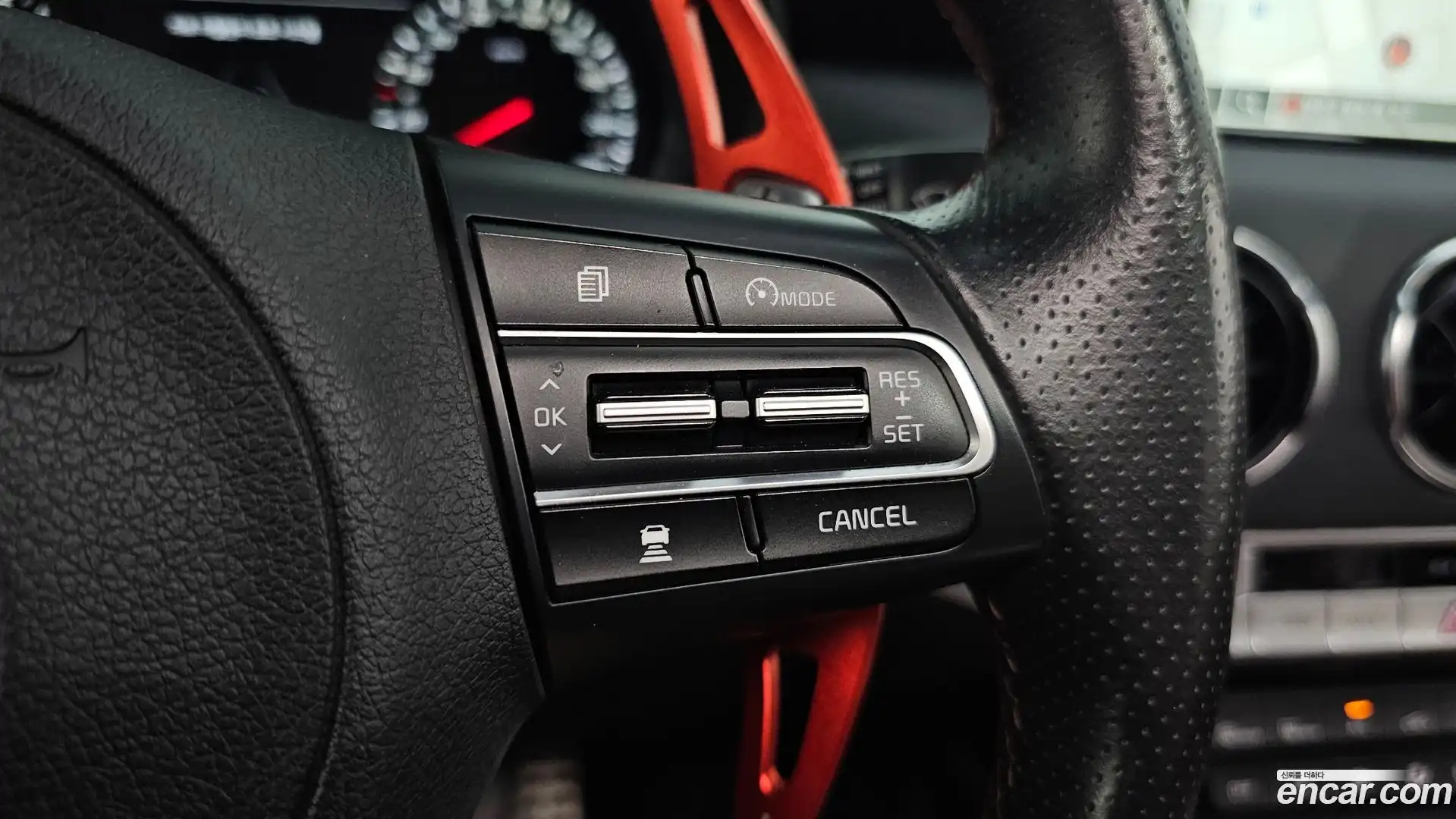 Stinger Kia 2018.6-OPTION-023