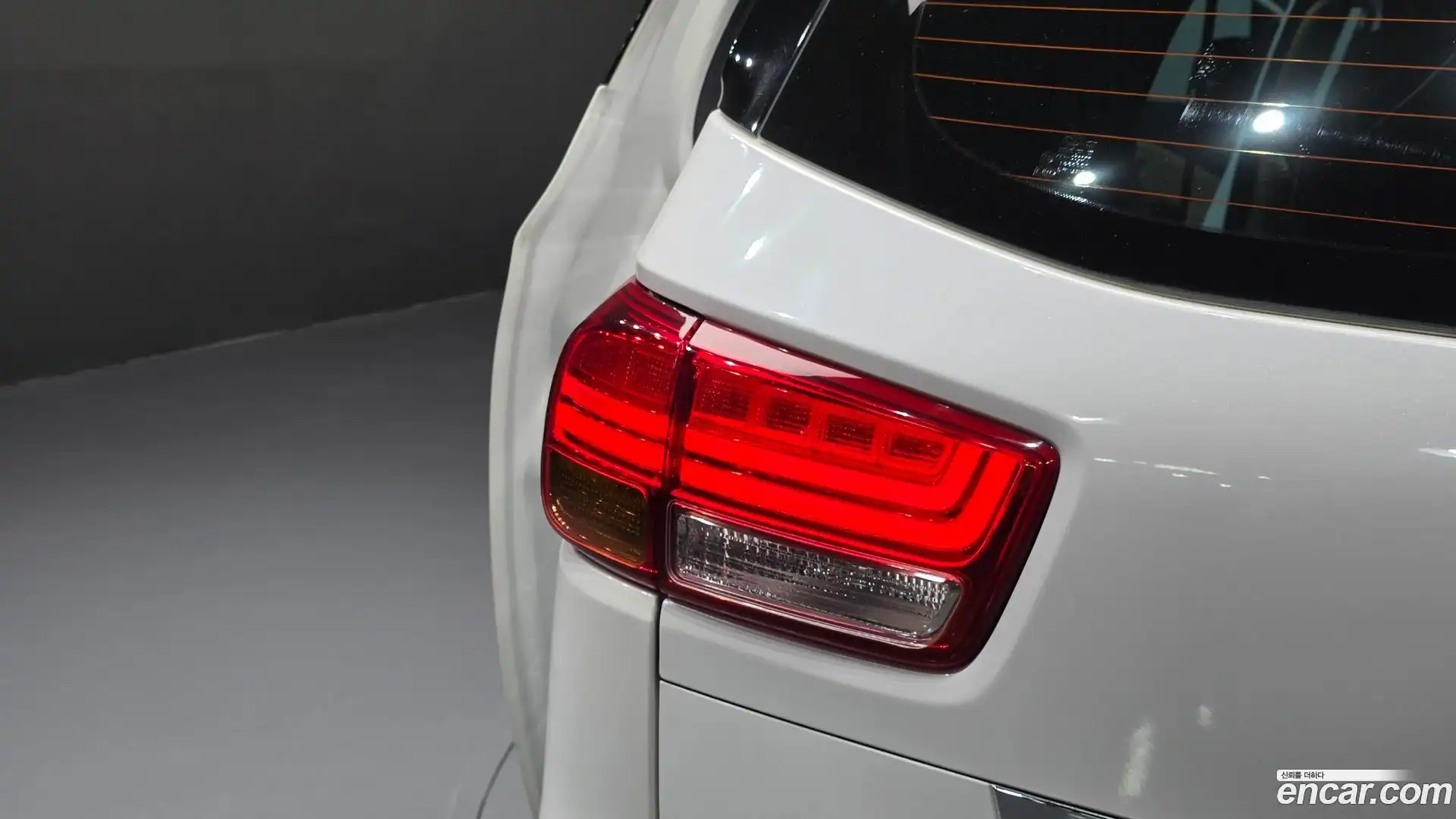 Canival Kia 2016.8-OUTER-033