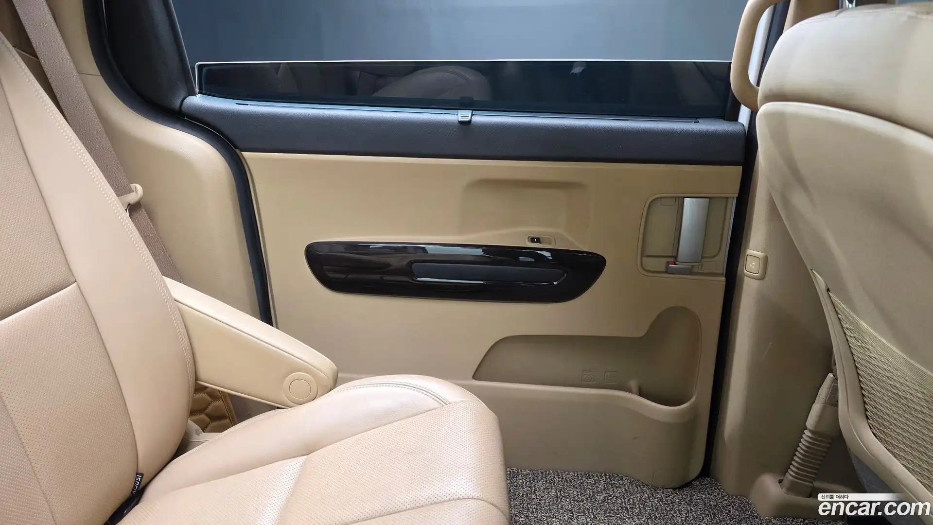 Canival Kia 2016.8-INNER-035