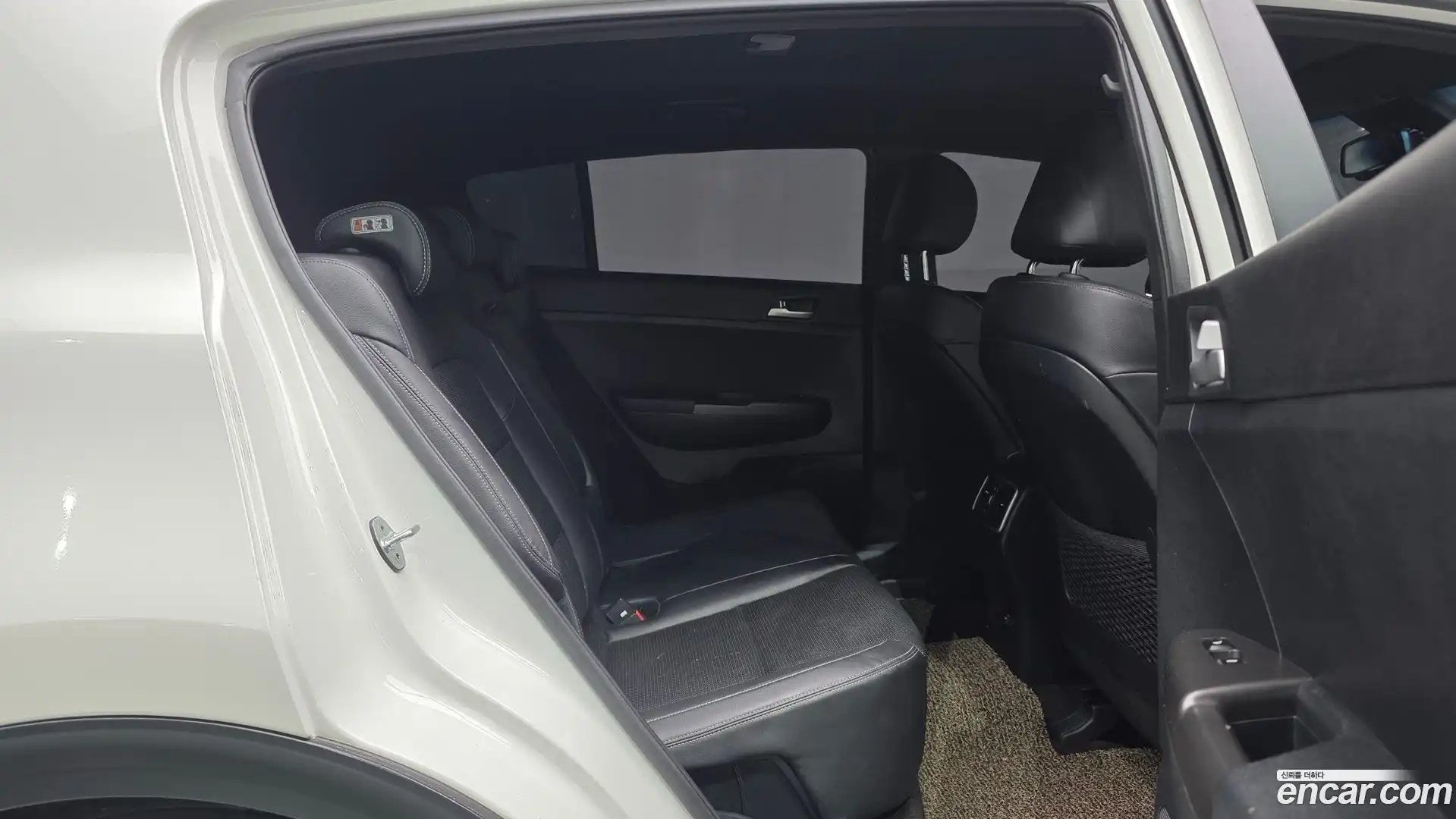 Sportage Kia 2019.6-OPTION-042