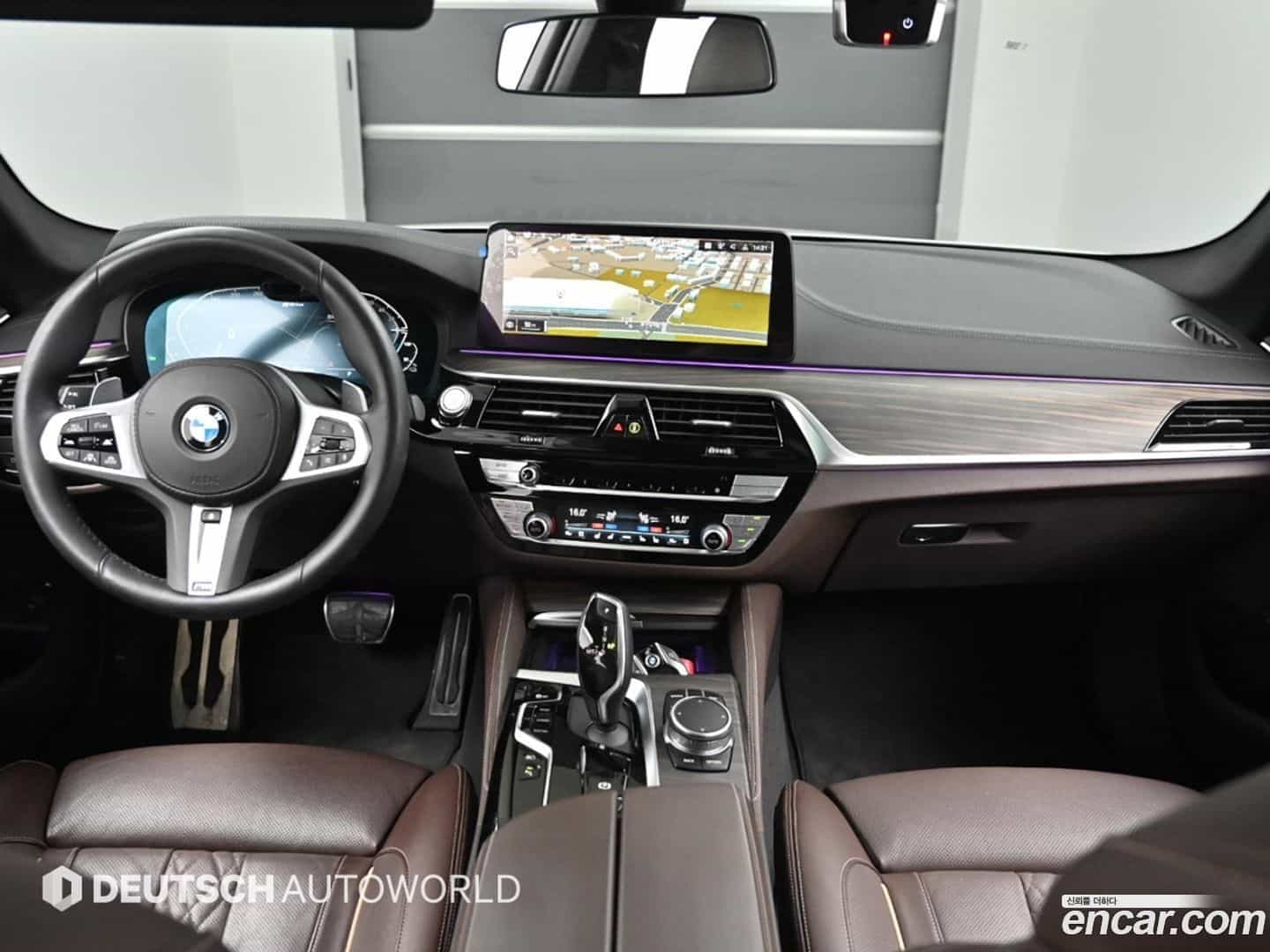 5-Series BMW 2020.10-INNER-007