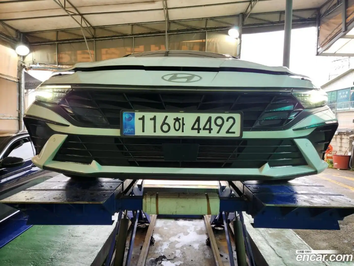 AVANTE Hyundai 2024.5-OUTER-001