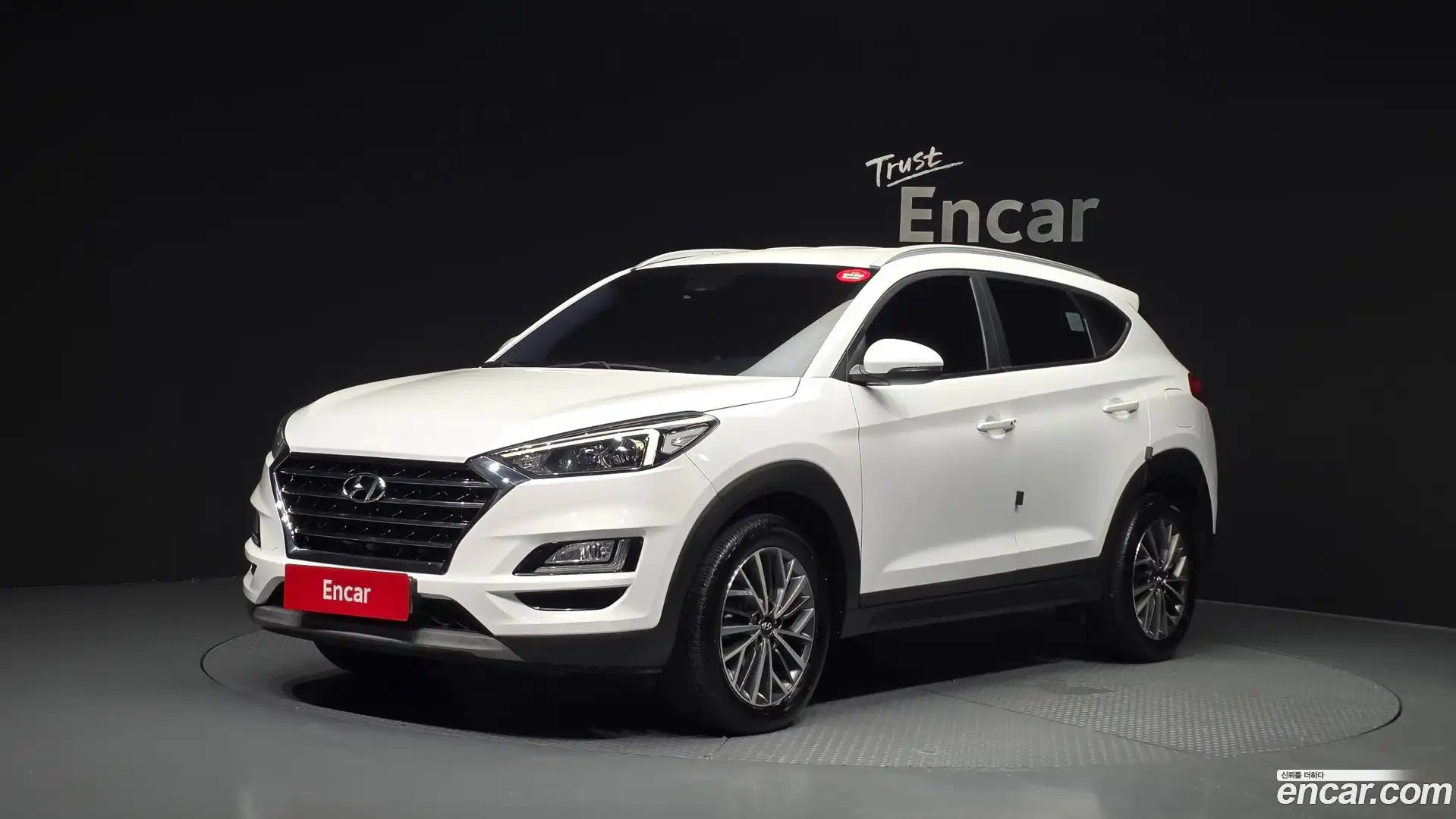 Tucson Hyundai 2018.11-OUTER-001