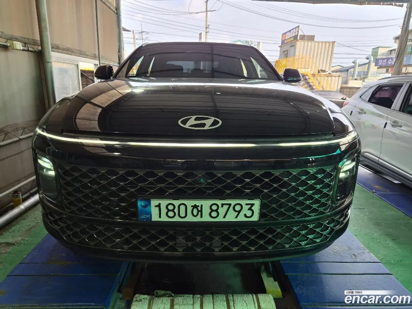 Main__Slider__Photo:Grandeur Hyundai 2023.3-0