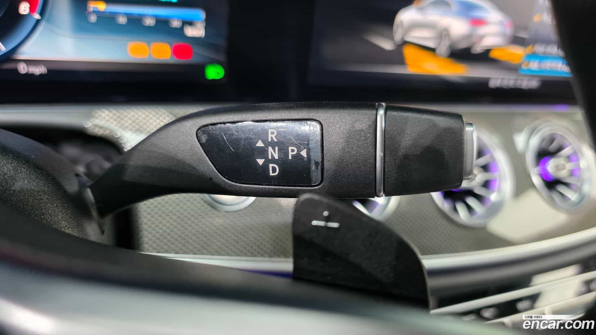 CLS-Class Mercedes-Benz 2019.11-INNER-009