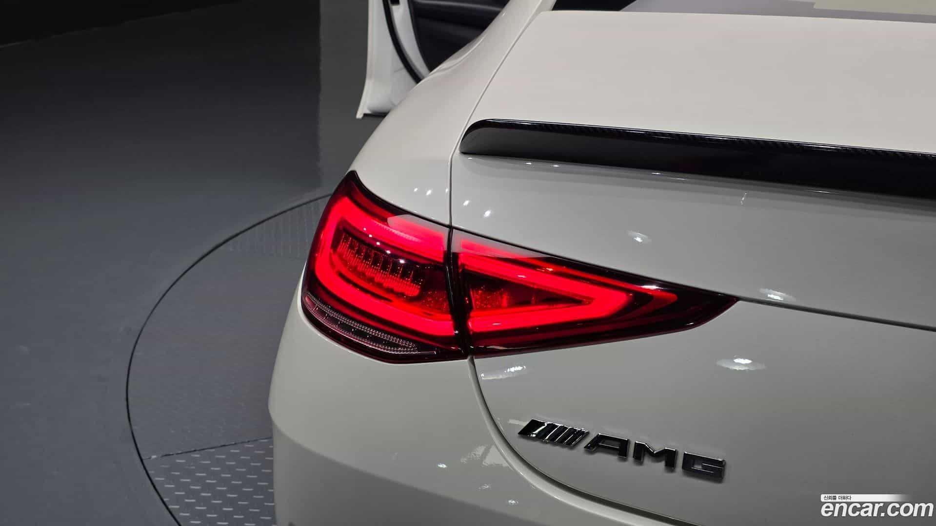 CLS-Class Mercedes-Benz 2019.11-OUTER-033