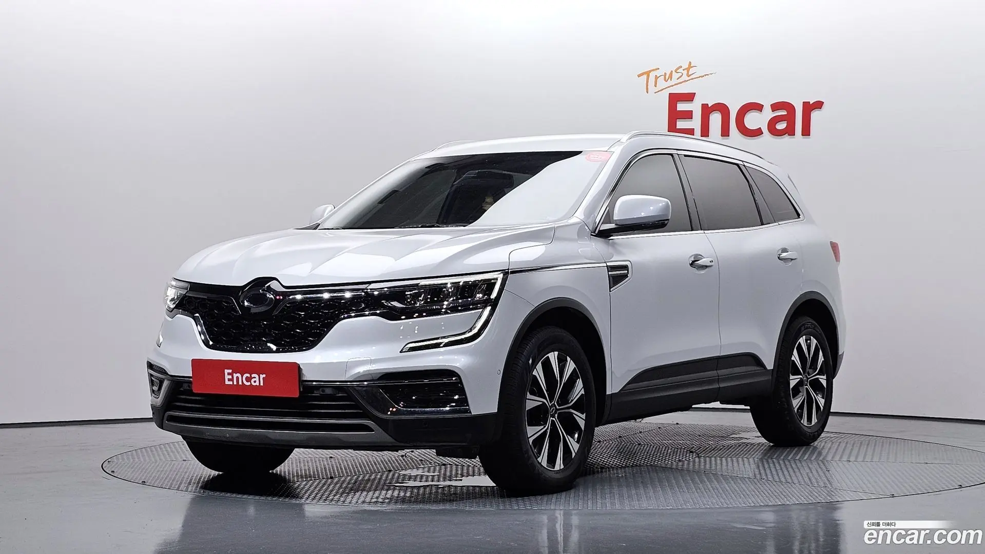 Main__Slider__Photo:QM6 Renault Korea 2022.6-0