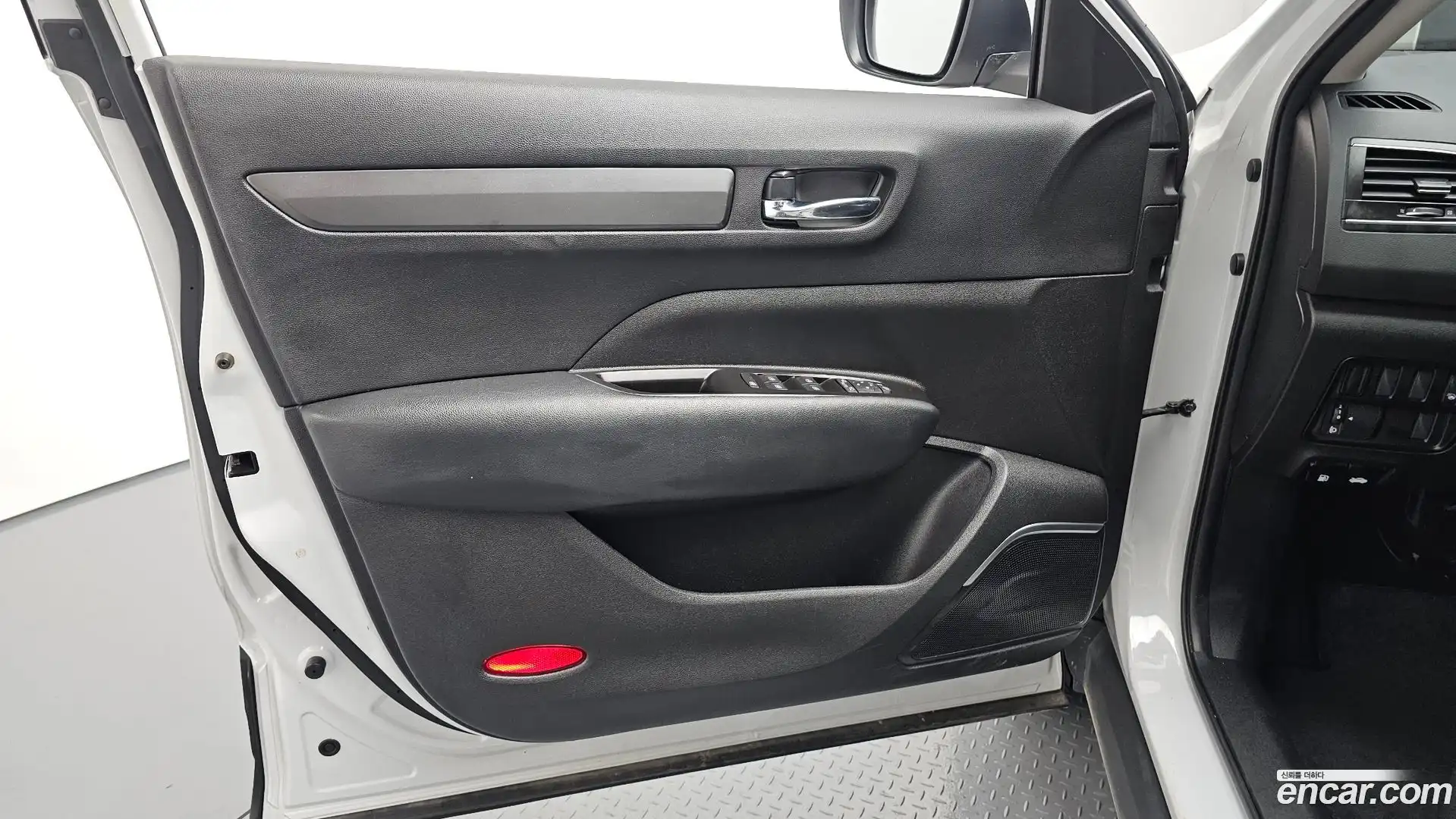 QM6 Renault Korea 2022.6-INNER-034