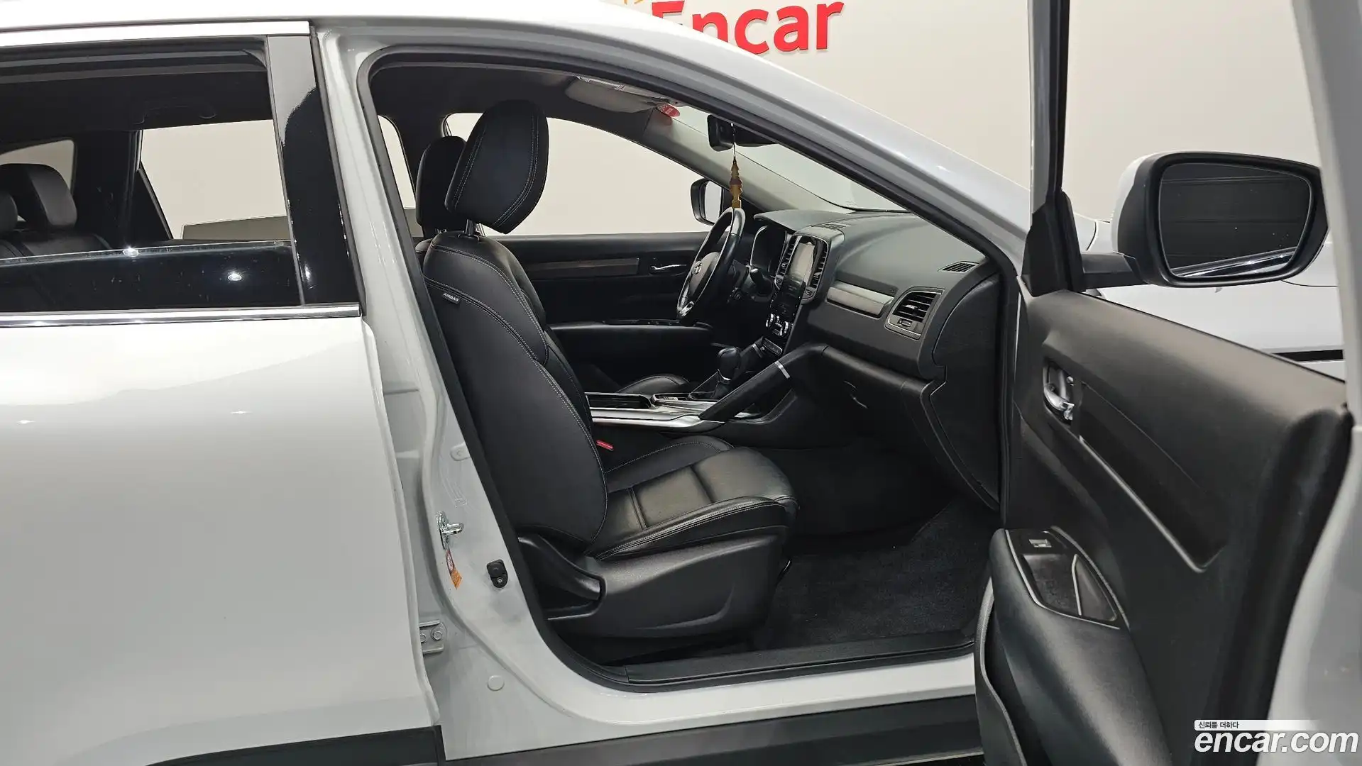 QM6 Renault Korea 2022.6-INNER-036