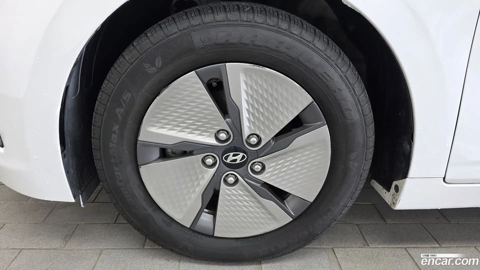 Ioniq Hyundai 2019.5-OUTER-005