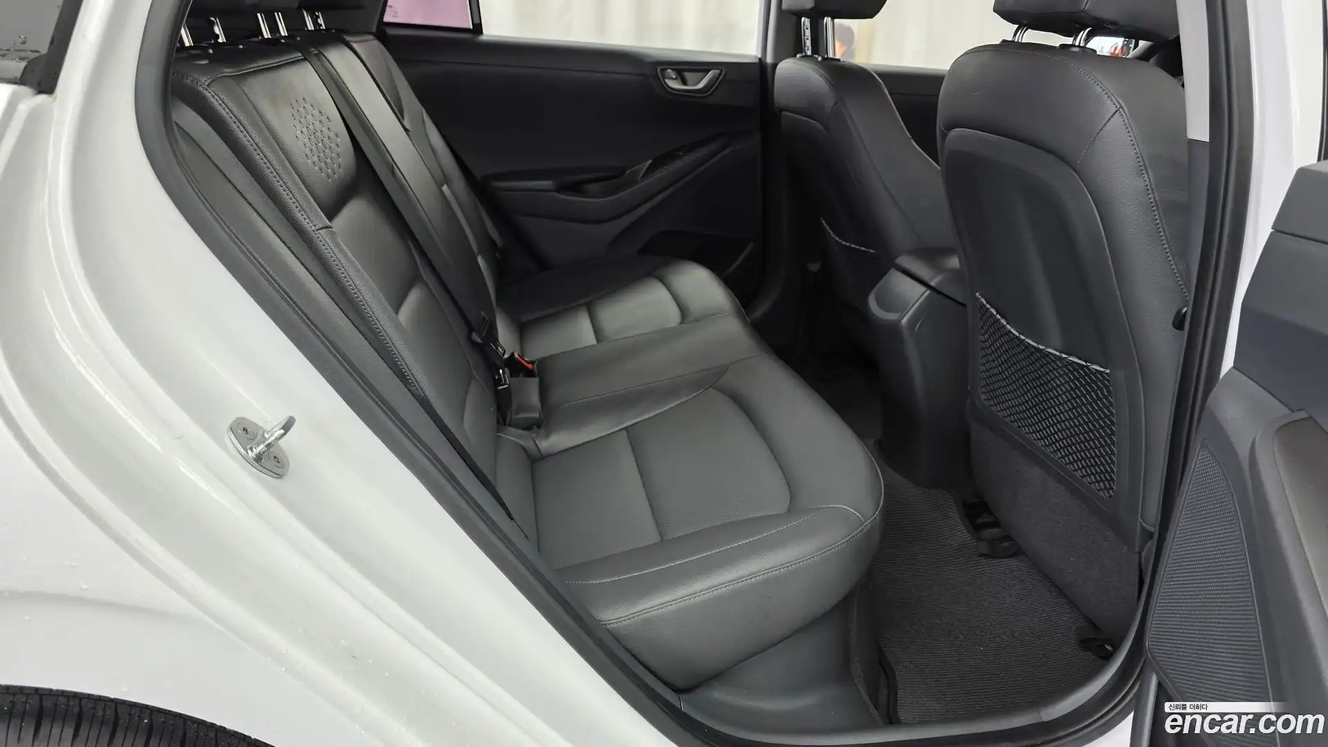 Ioniq Hyundai 2019.5-OPTION-015