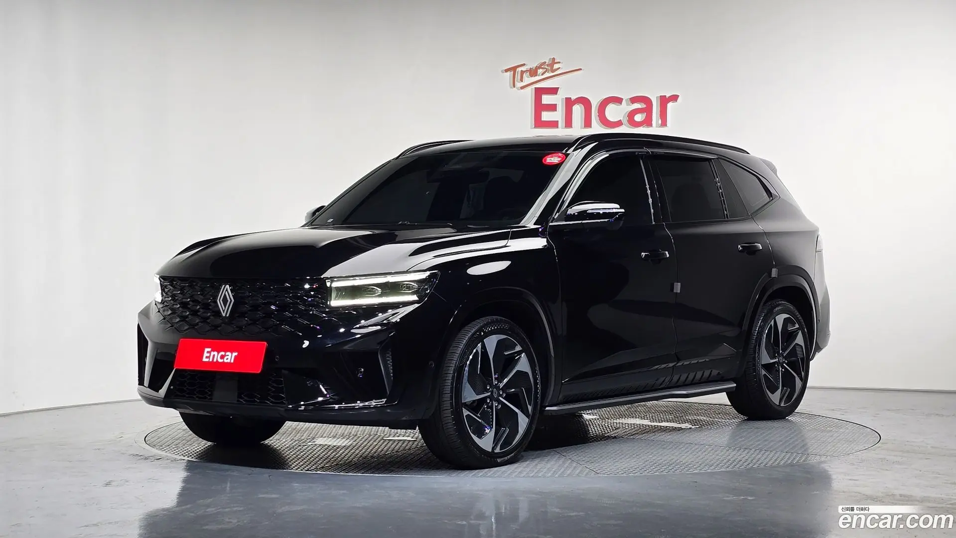 Main__Slider__Photo:Grand Koleos Renault Korea 2025.5-0